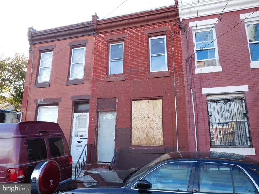 2 bedroom house that is in good condition. off All offers will be presented, $2,500 certified deposit and proof of funds will be required. AS IS Addendum and buyer will be responsible for u/o. Seller is motivated. Recommend to use assurance abstract for tile T Cash or hard money financing only. All offers will be presented