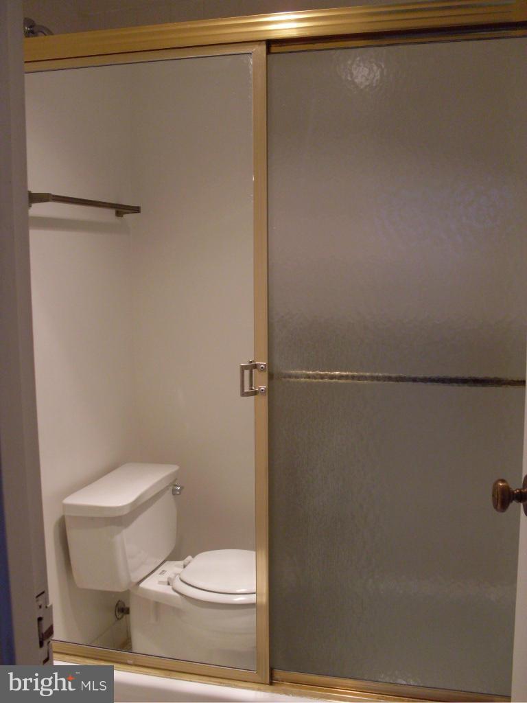 CARLYLE HOUSE - Residential