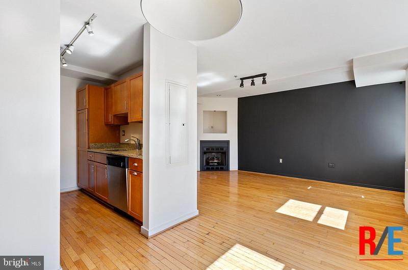 OLD TOWN - Residential Lease