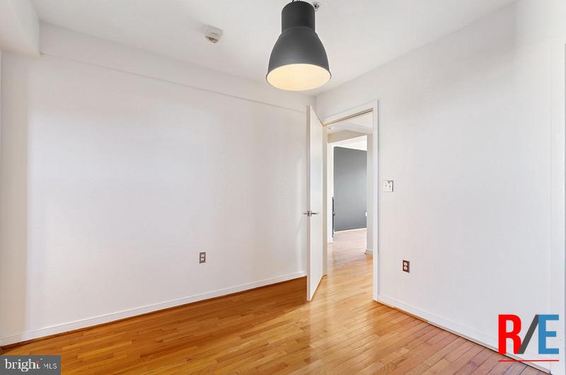 OLD TOWN - Residential Lease