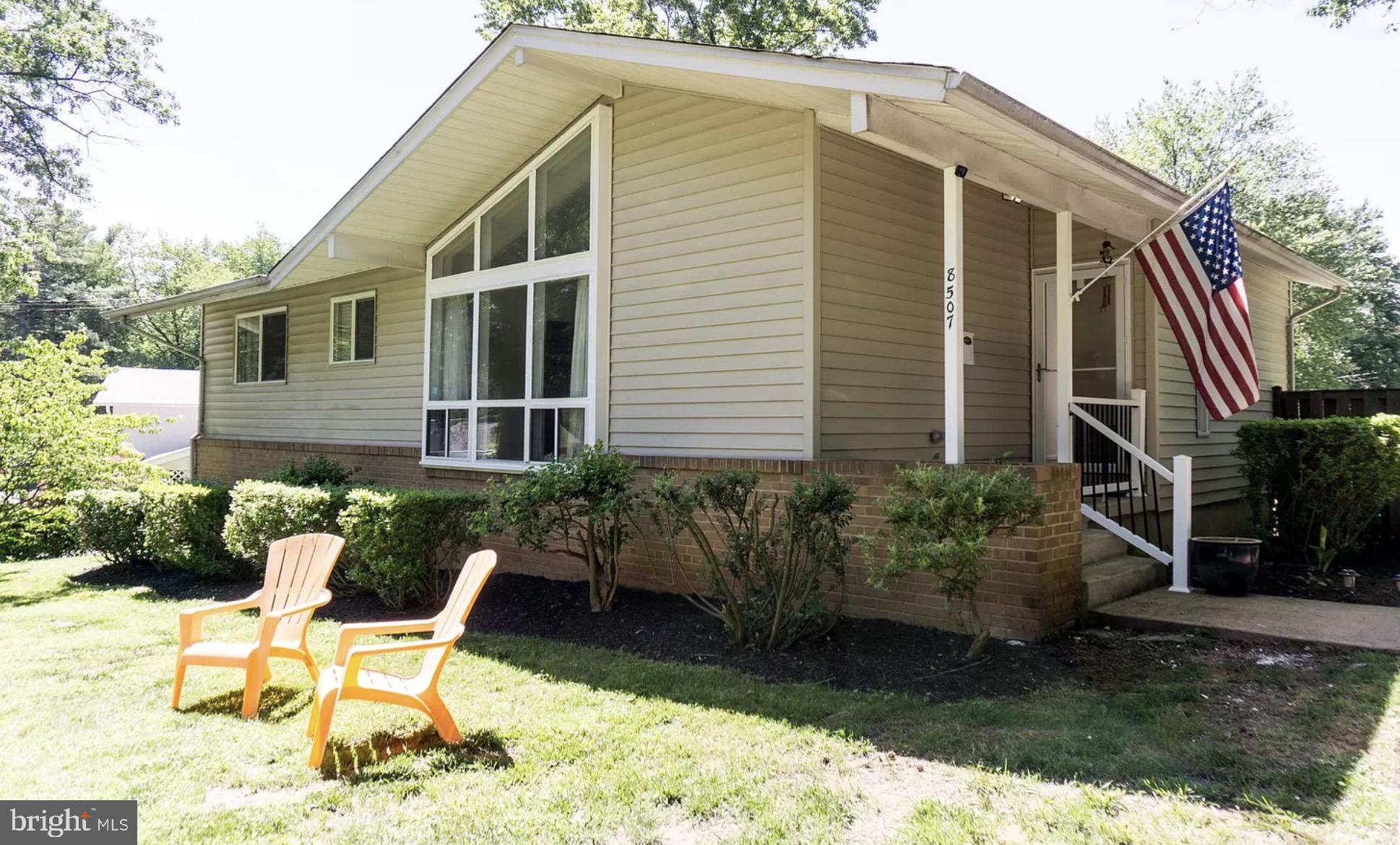 8507 MARQUETTE STREET