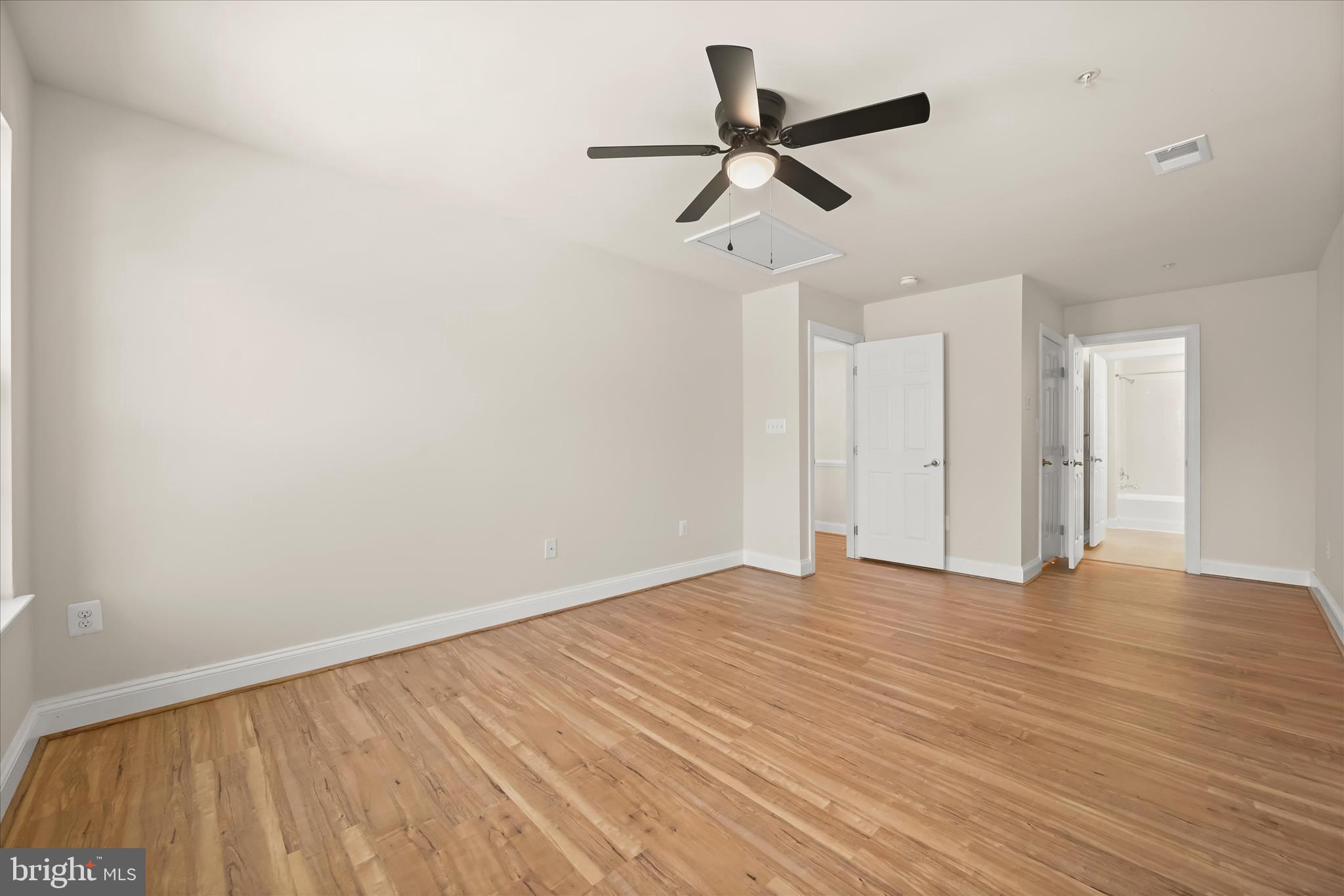 CLAREMONT OVERLOOK - Residential