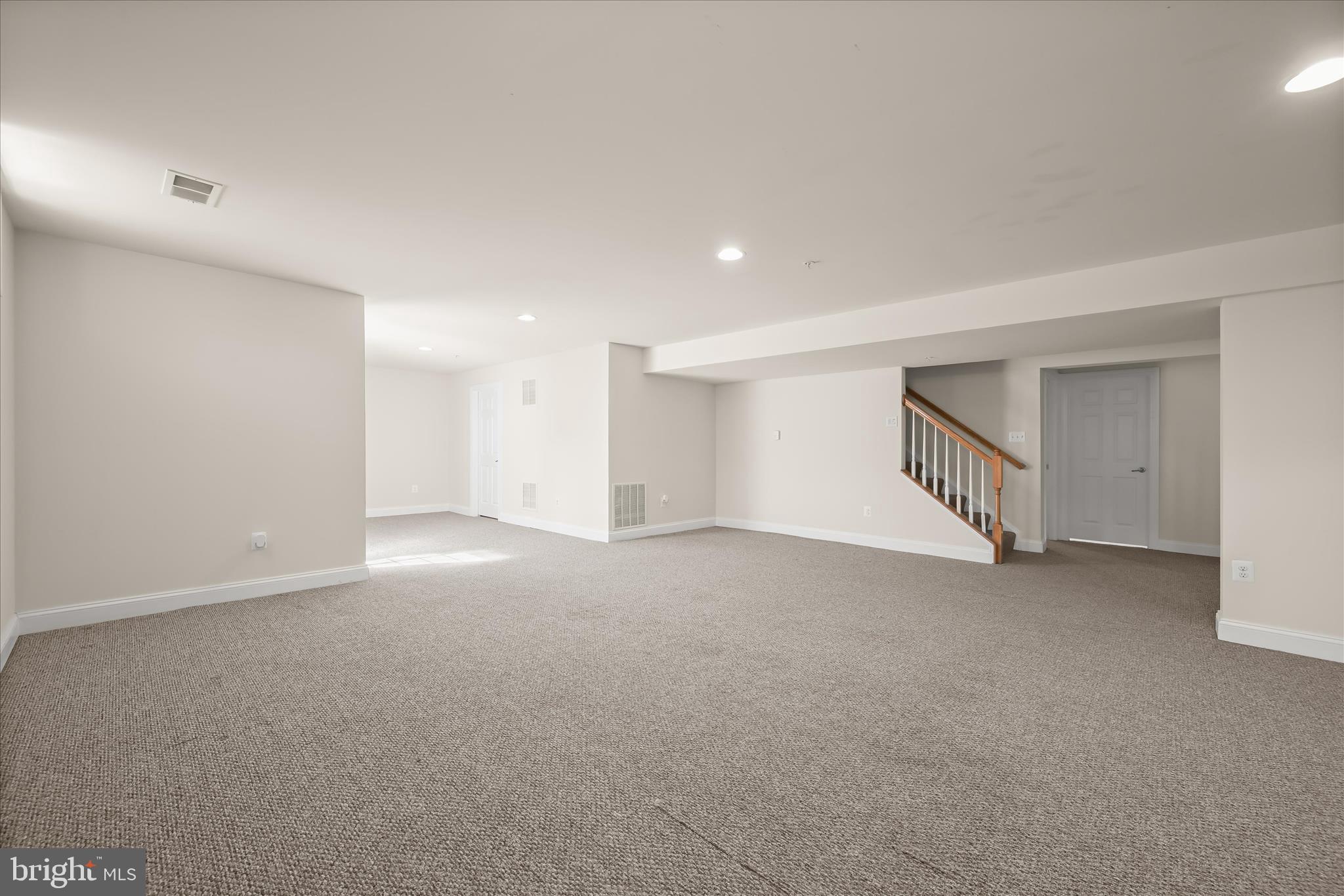 CLAREMONT OVERLOOK - Residential