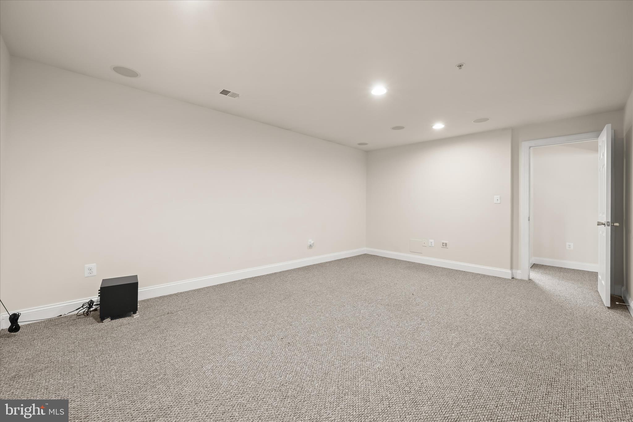 CLAREMONT OVERLOOK - Residential