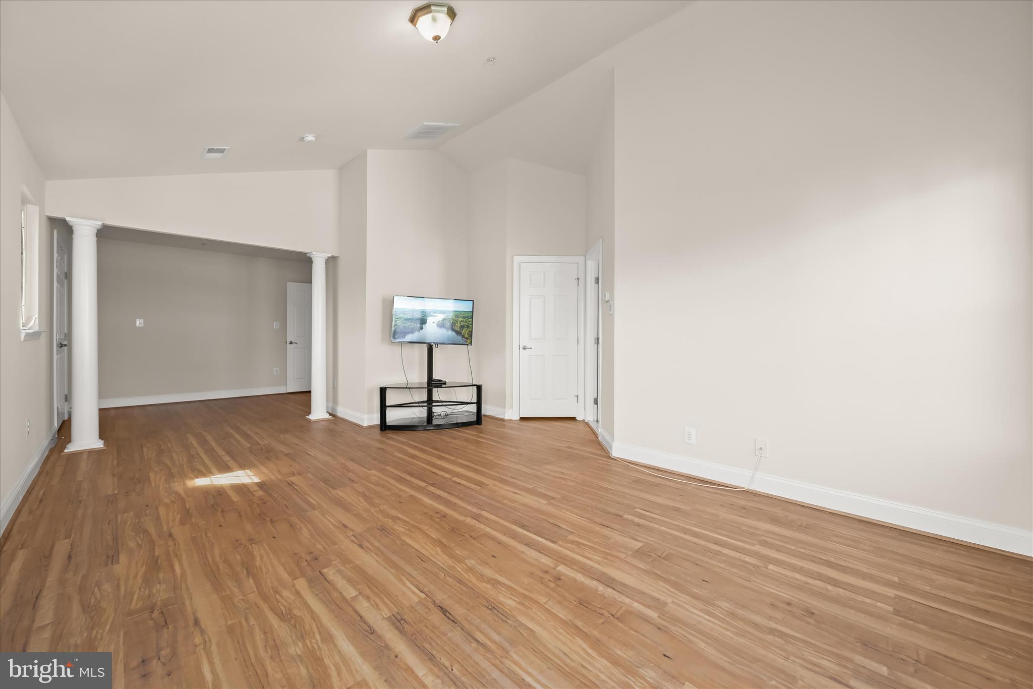 CLAREMONT OVERLOOK - Residential