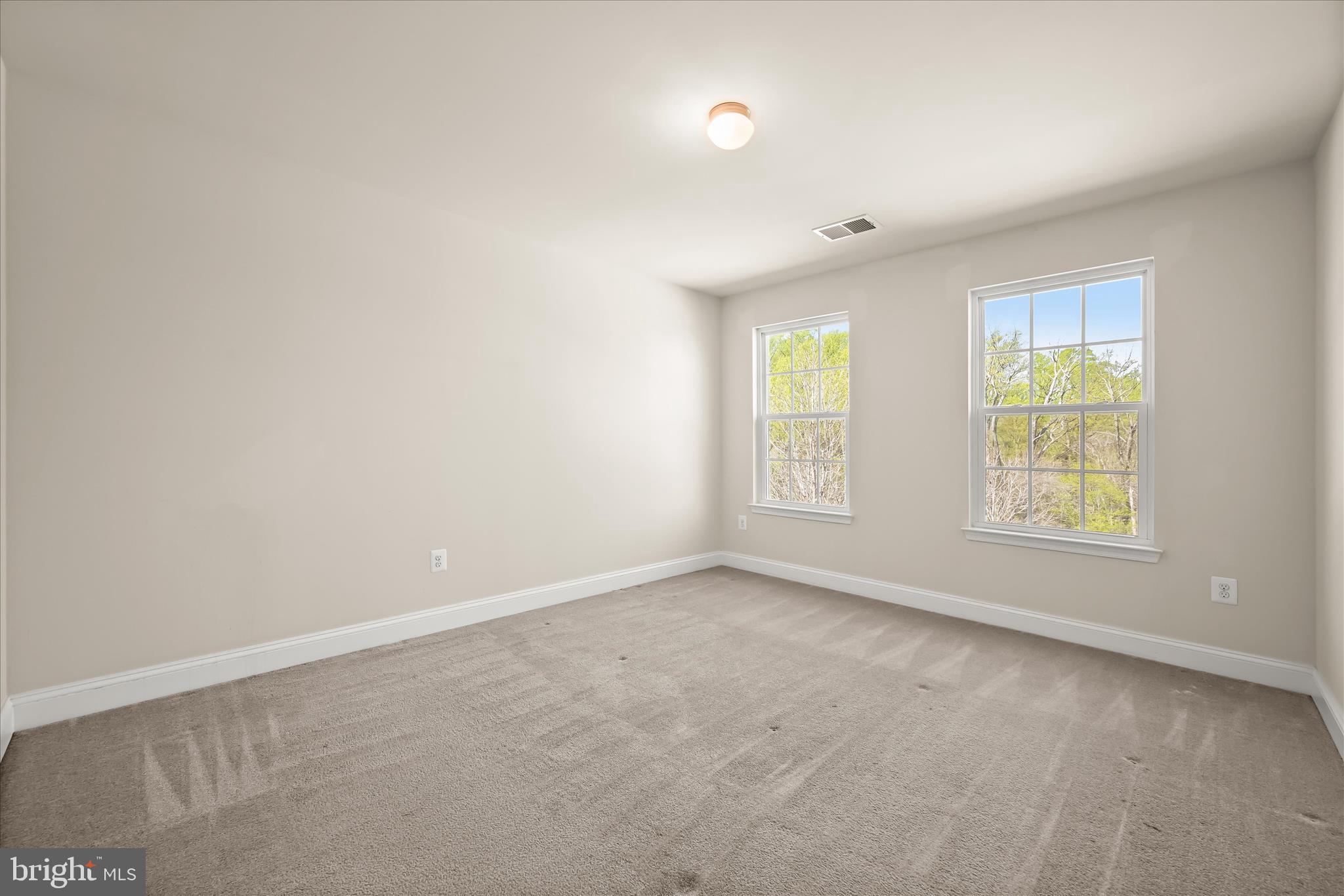 CLAREMONT OVERLOOK - Residential