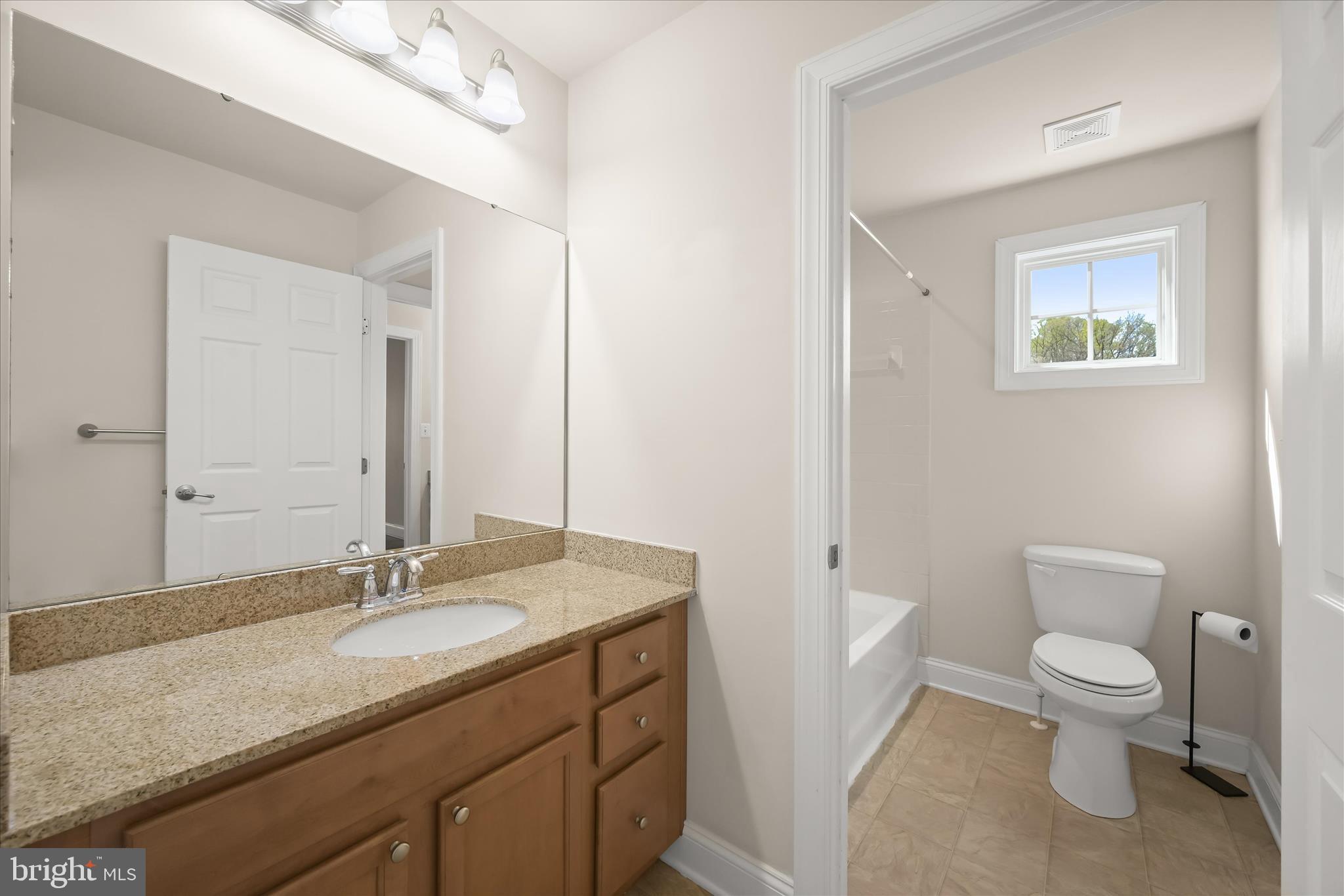 CLAREMONT OVERLOOK - Residential