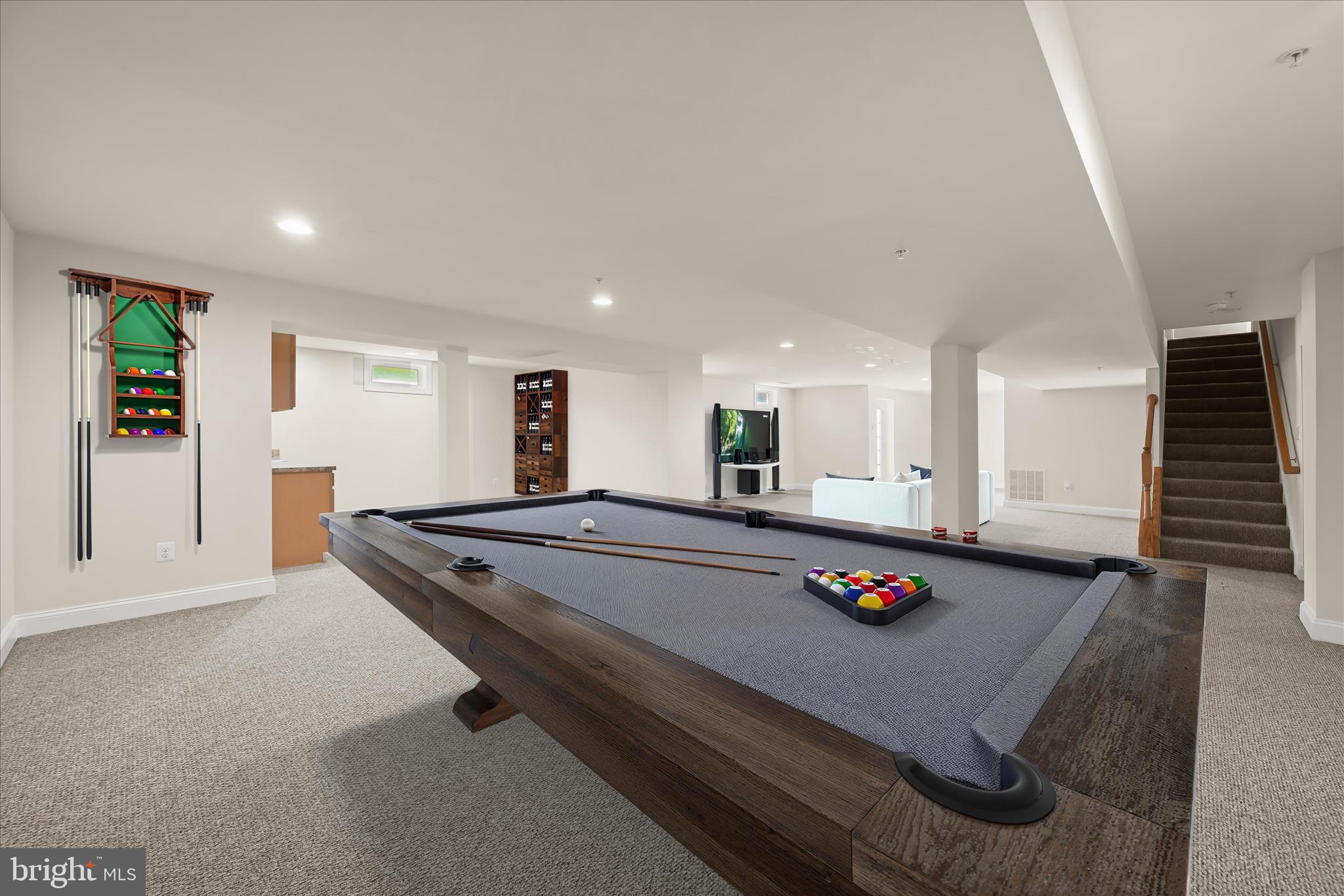 CLAREMONT OVERLOOK - Residential