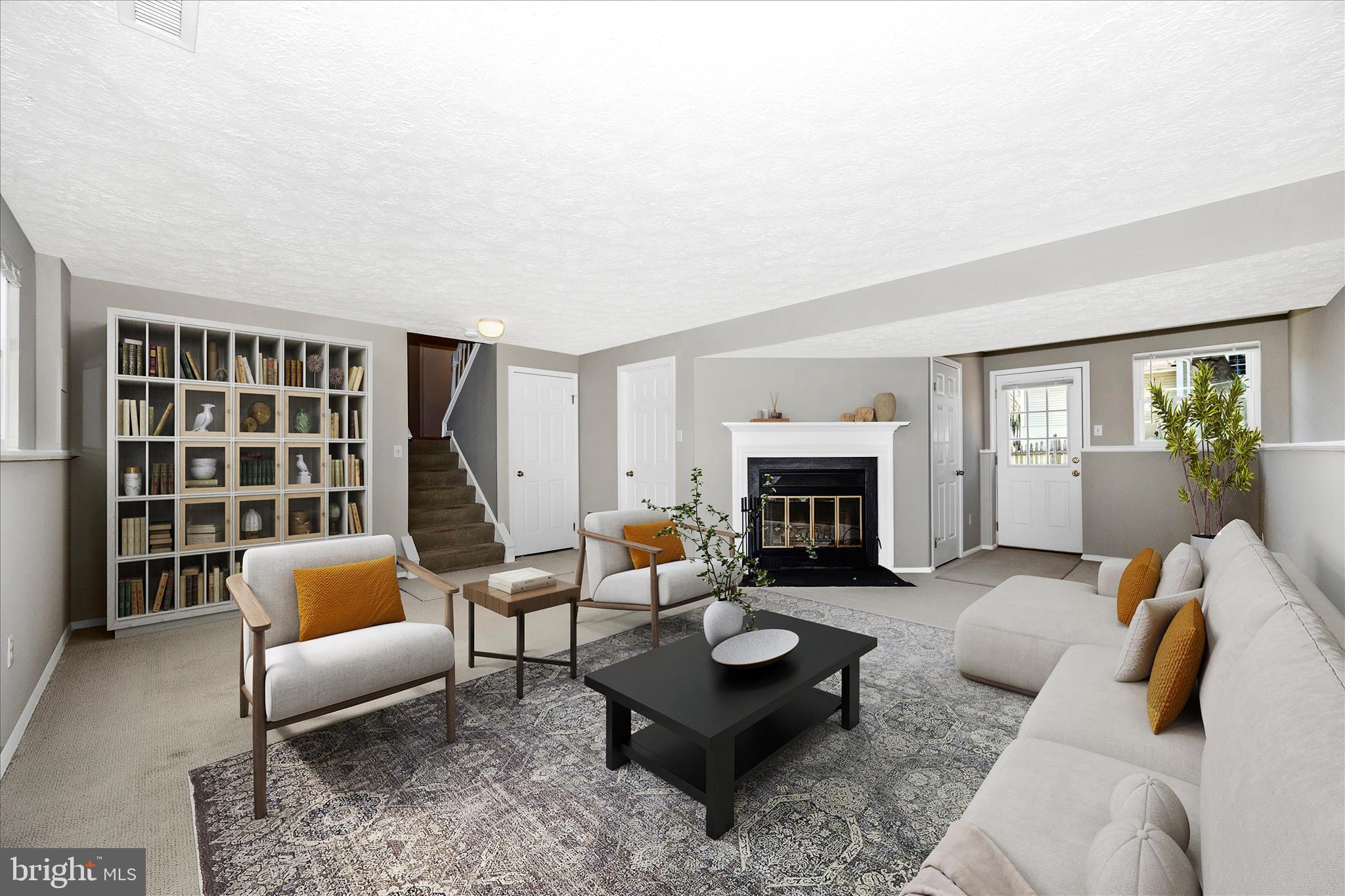 FOUNTAIN ROCK MANOR - Residential