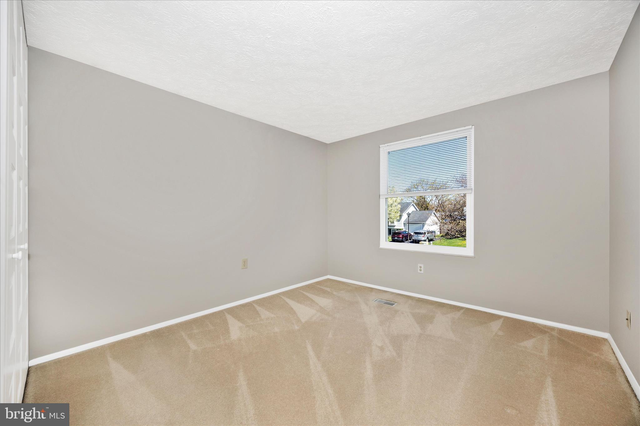 FOUNTAIN ROCK MANOR - Residential