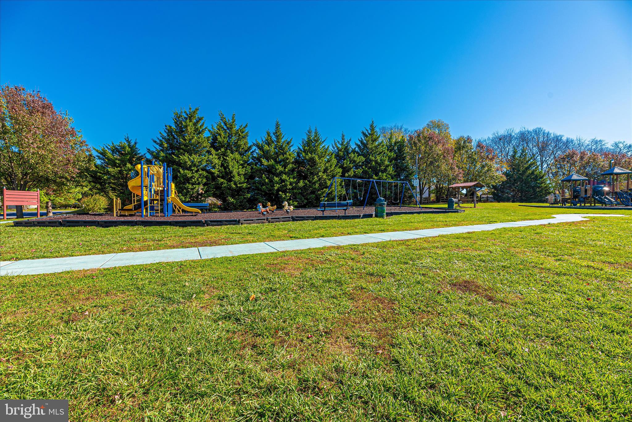 FOUNTAIN ROCK MANOR - Residential