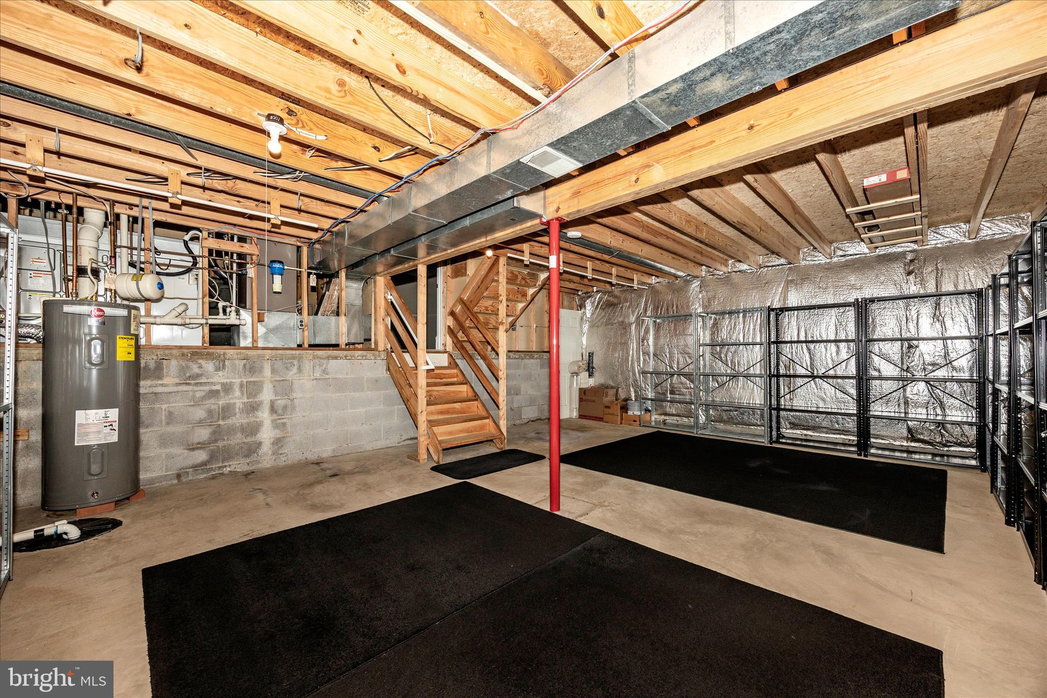 FOUNTAIN ROCK MANOR - Residential