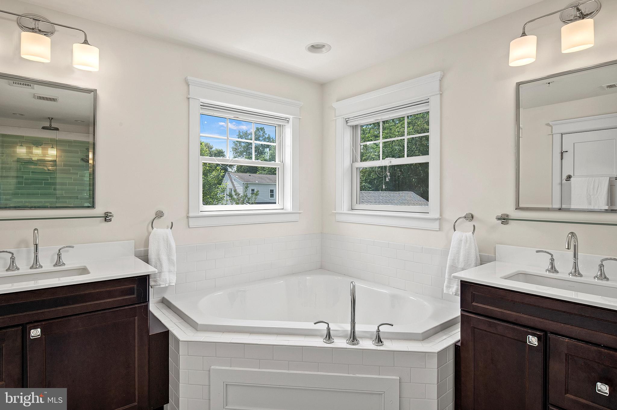 EASTPORT - Residential