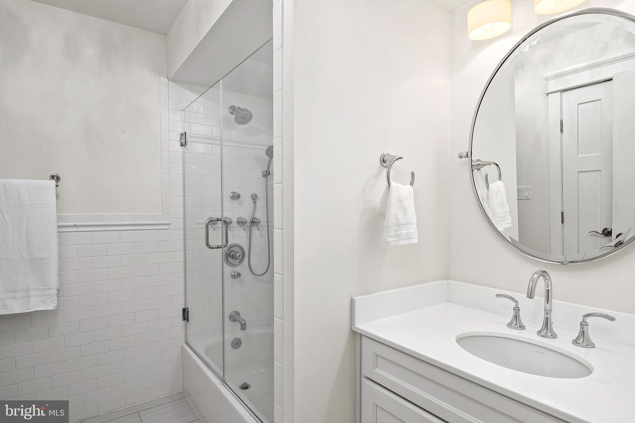 EASTPORT - Residential