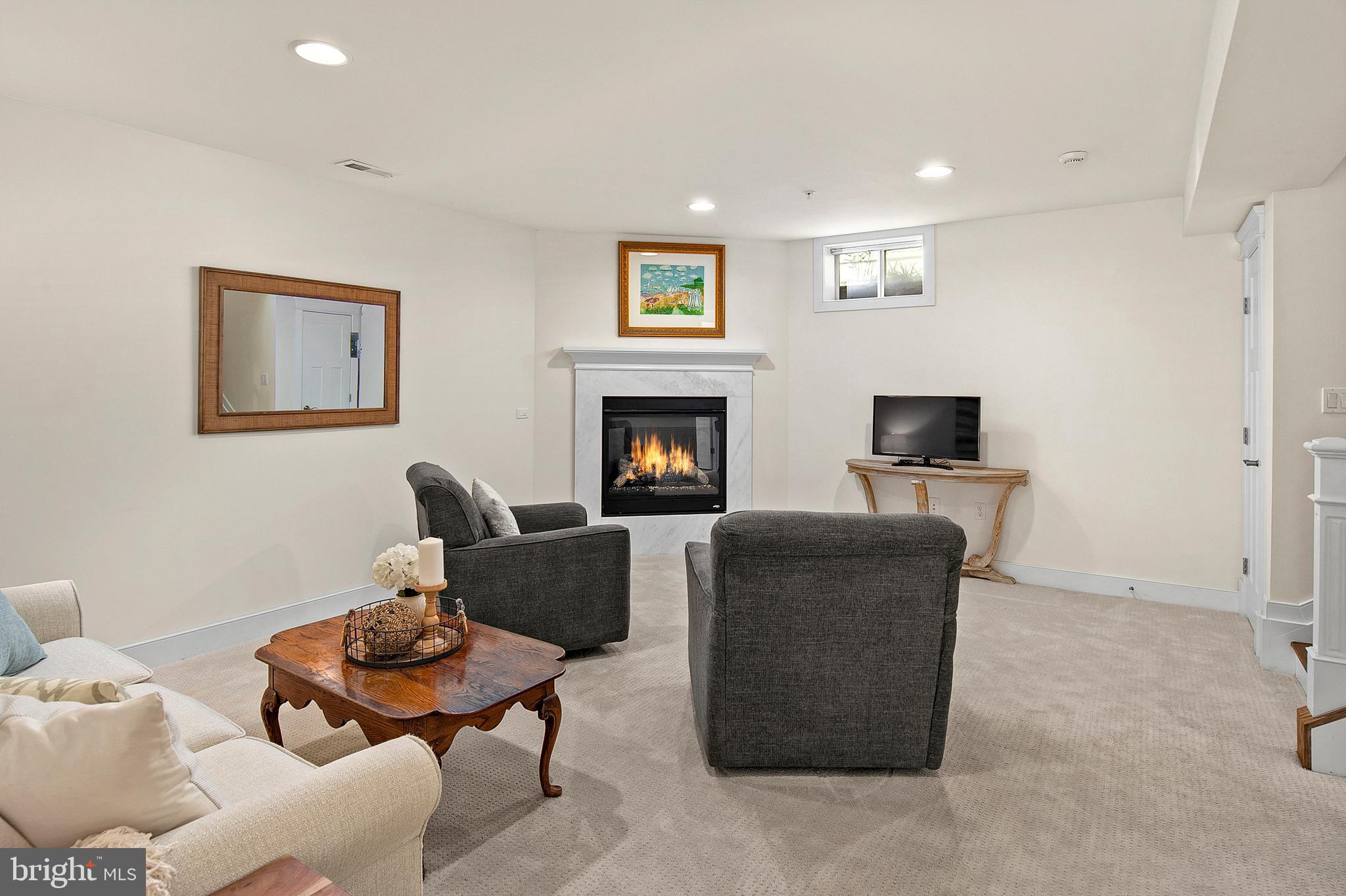 EASTPORT - Residential