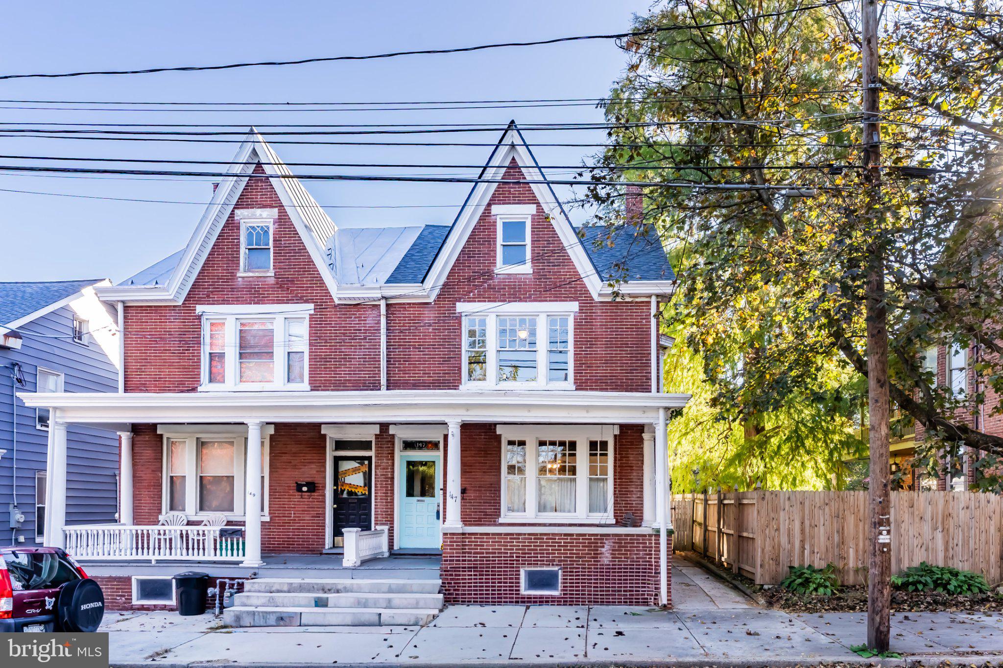 147 N COLLEGE STREET