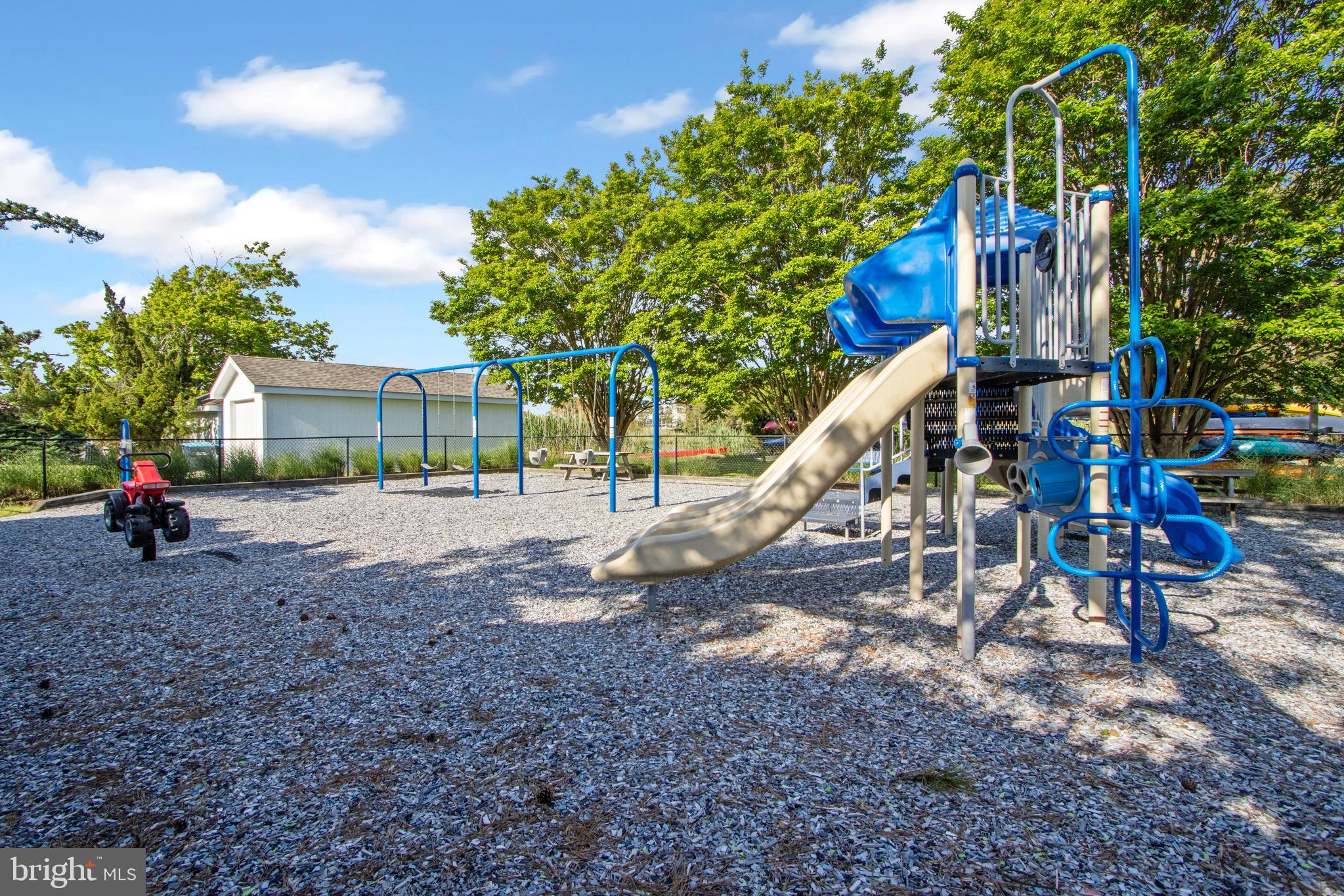 NORTH SHORES - Residential