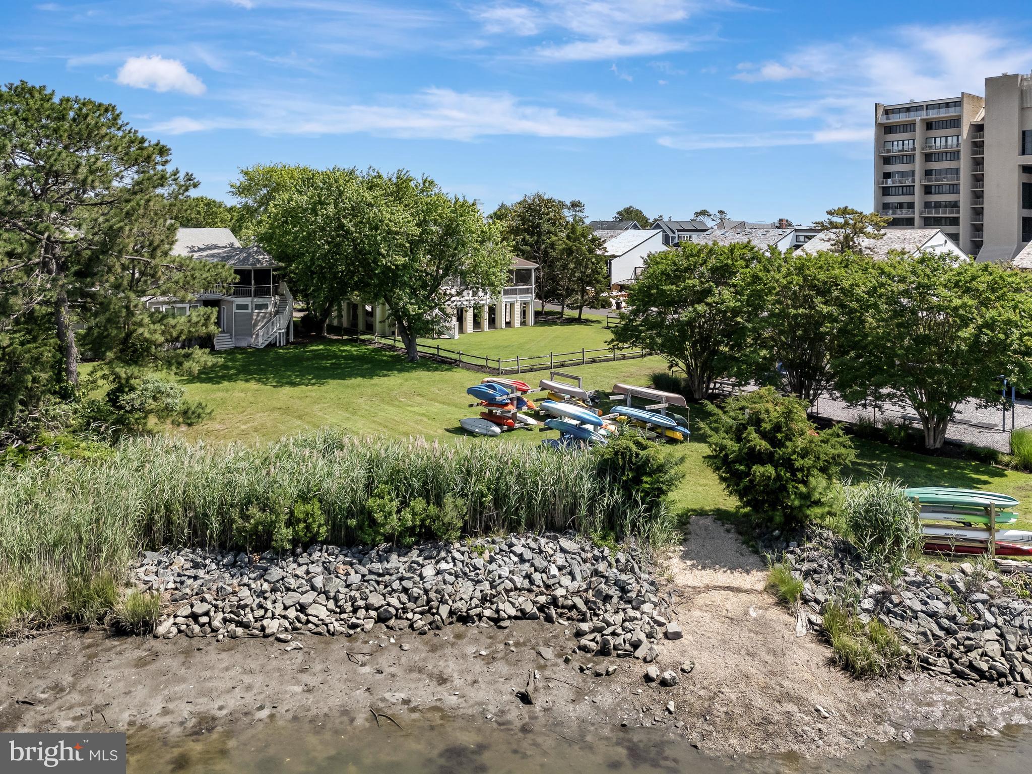 NORTH SHORES - Residential