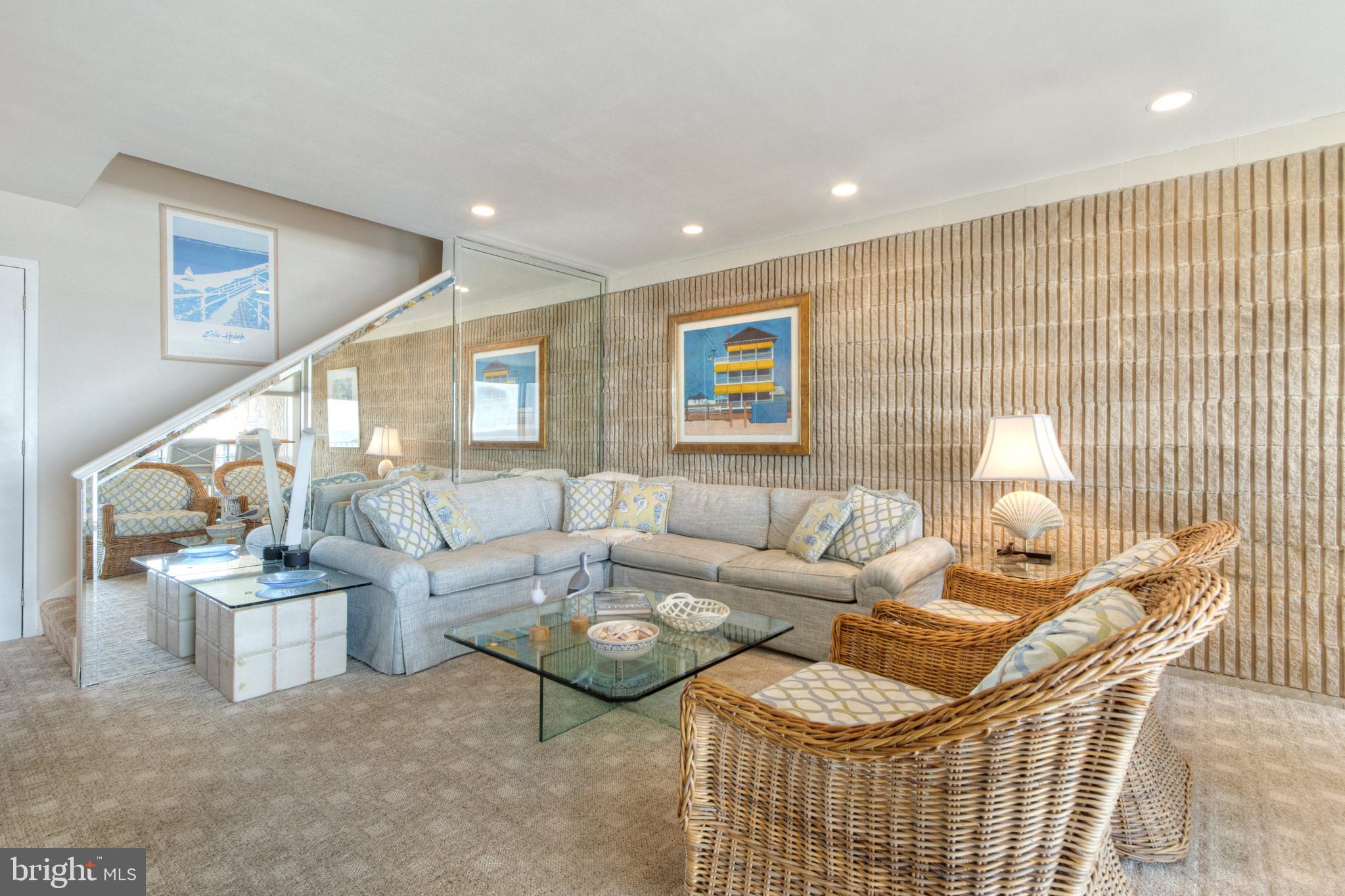 NORTH SHORES - Residential