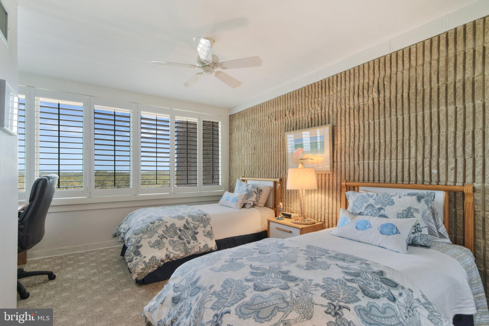 NORTH SHORES - Residential