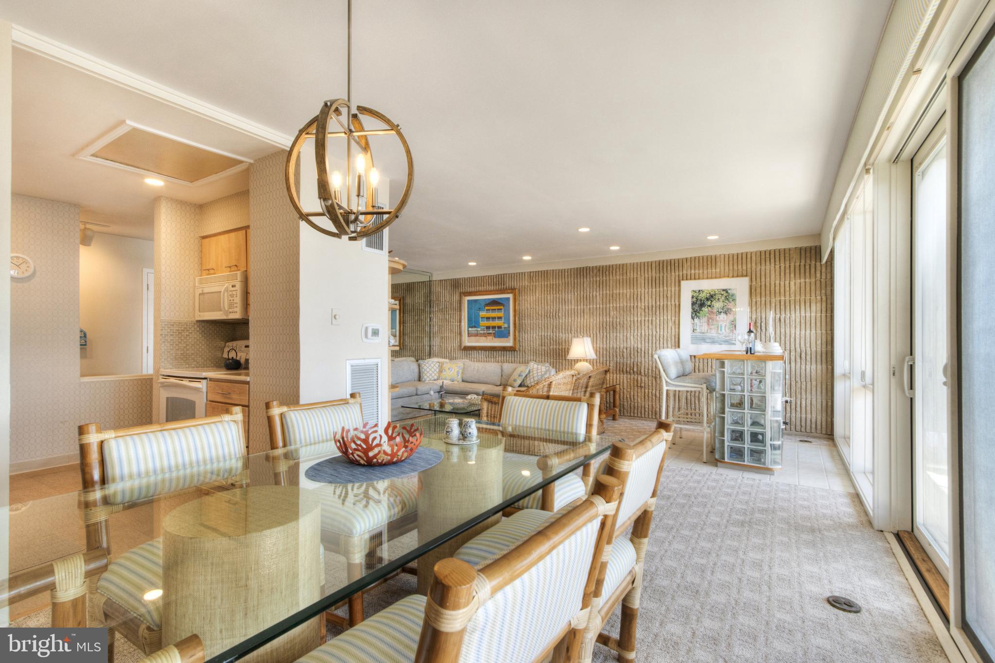 NORTH SHORES - Residential