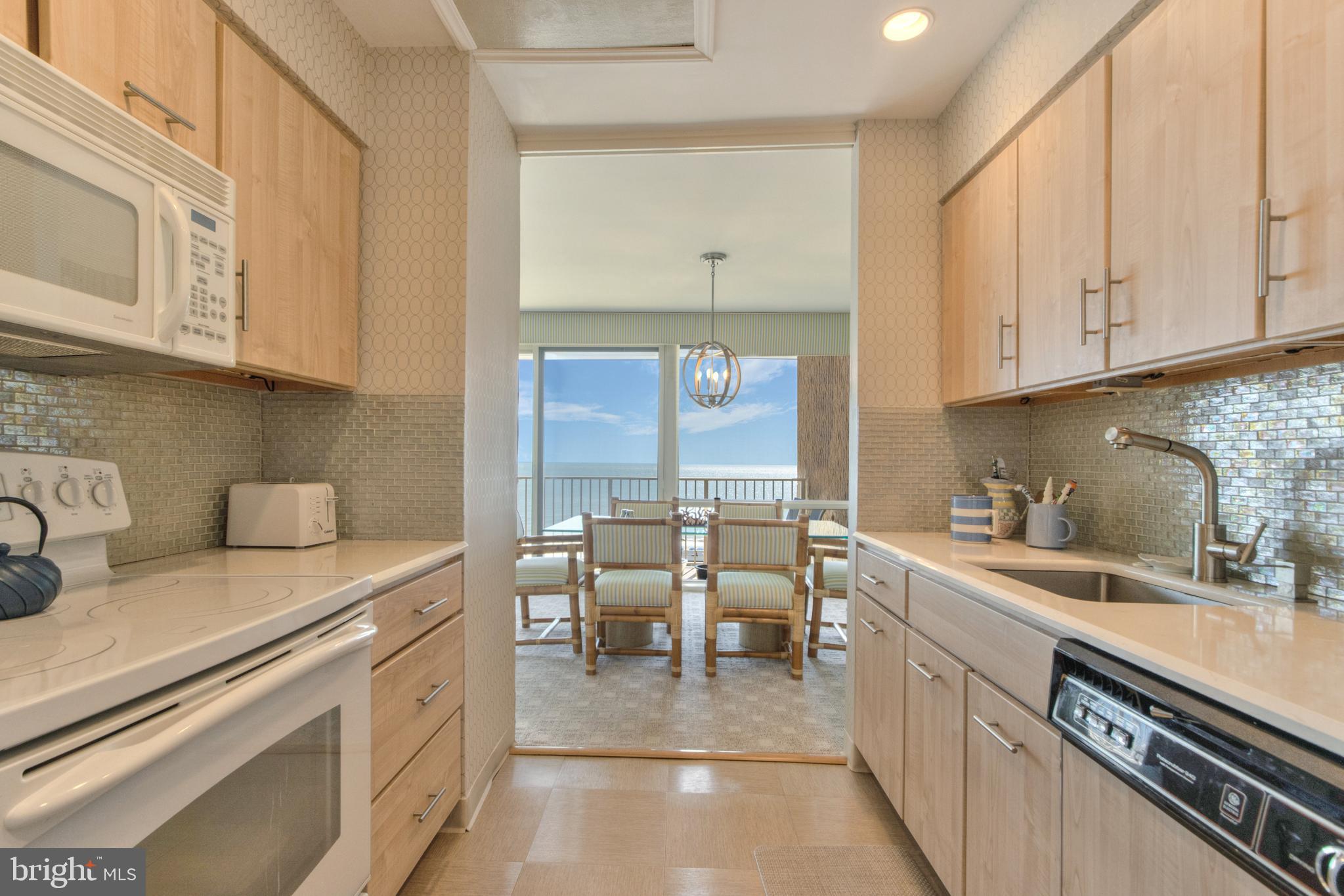 NORTH SHORES - Residential