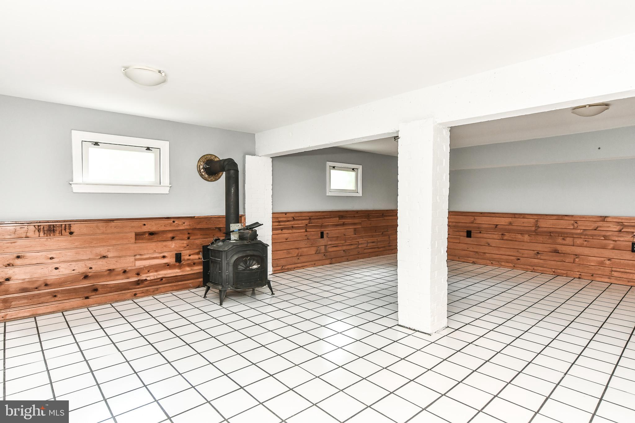 FOSTORIA - Residential Lease