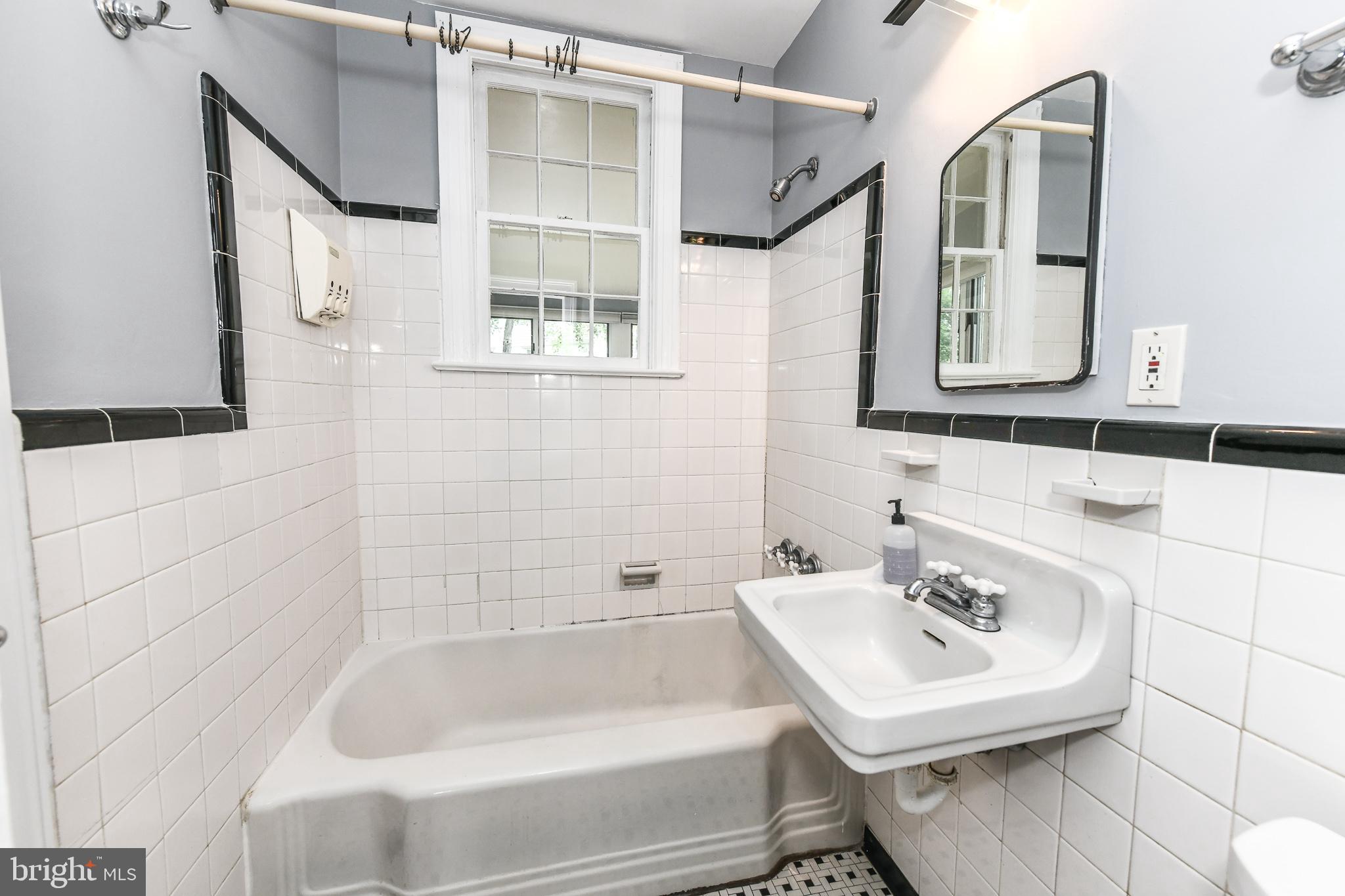 FOSTORIA - Residential Lease