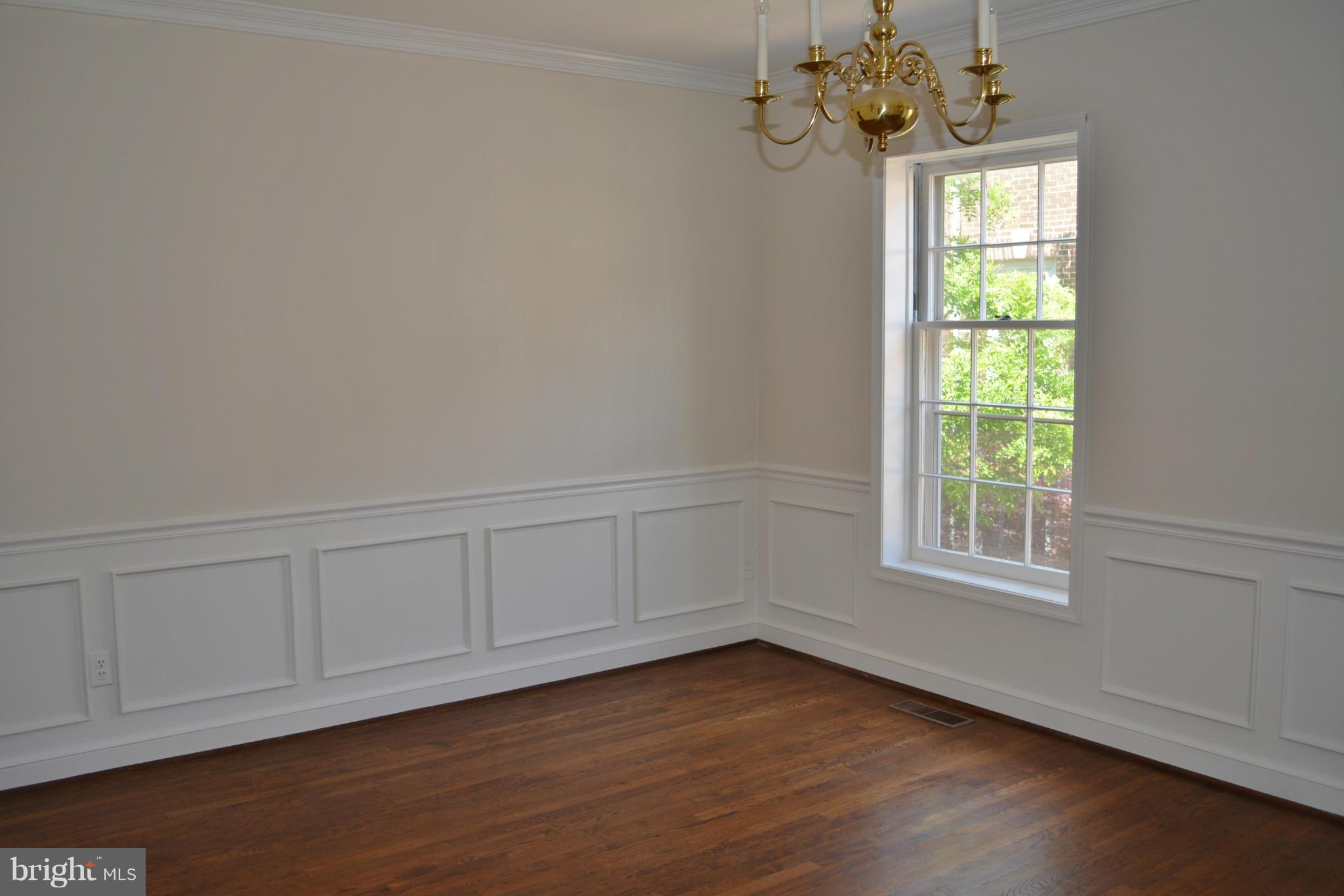 PITT MEWS - Residential Lease