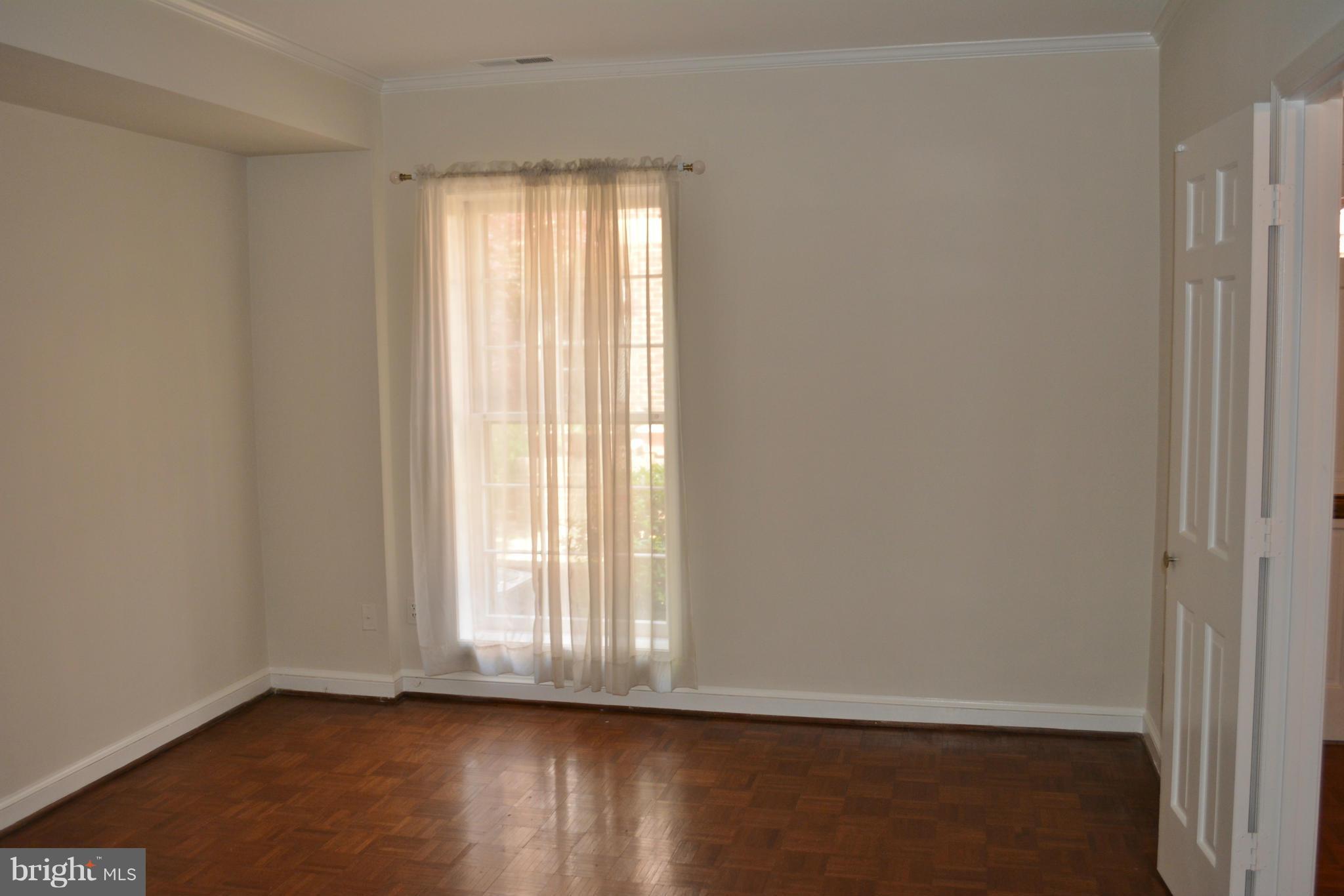 PITT MEWS - Residential Lease