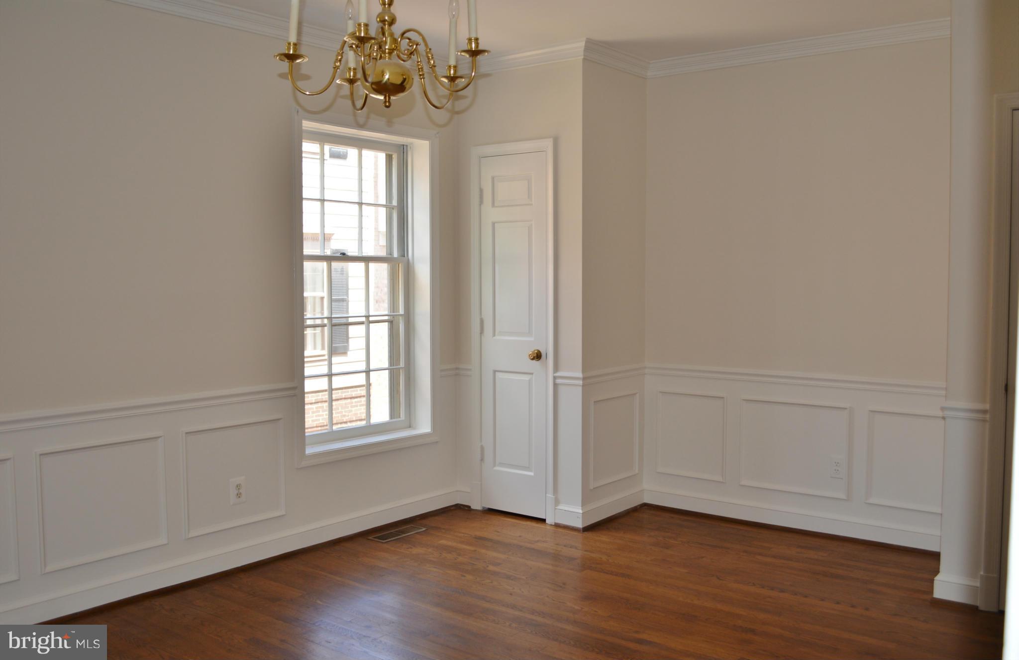 PITT MEWS - Residential Lease