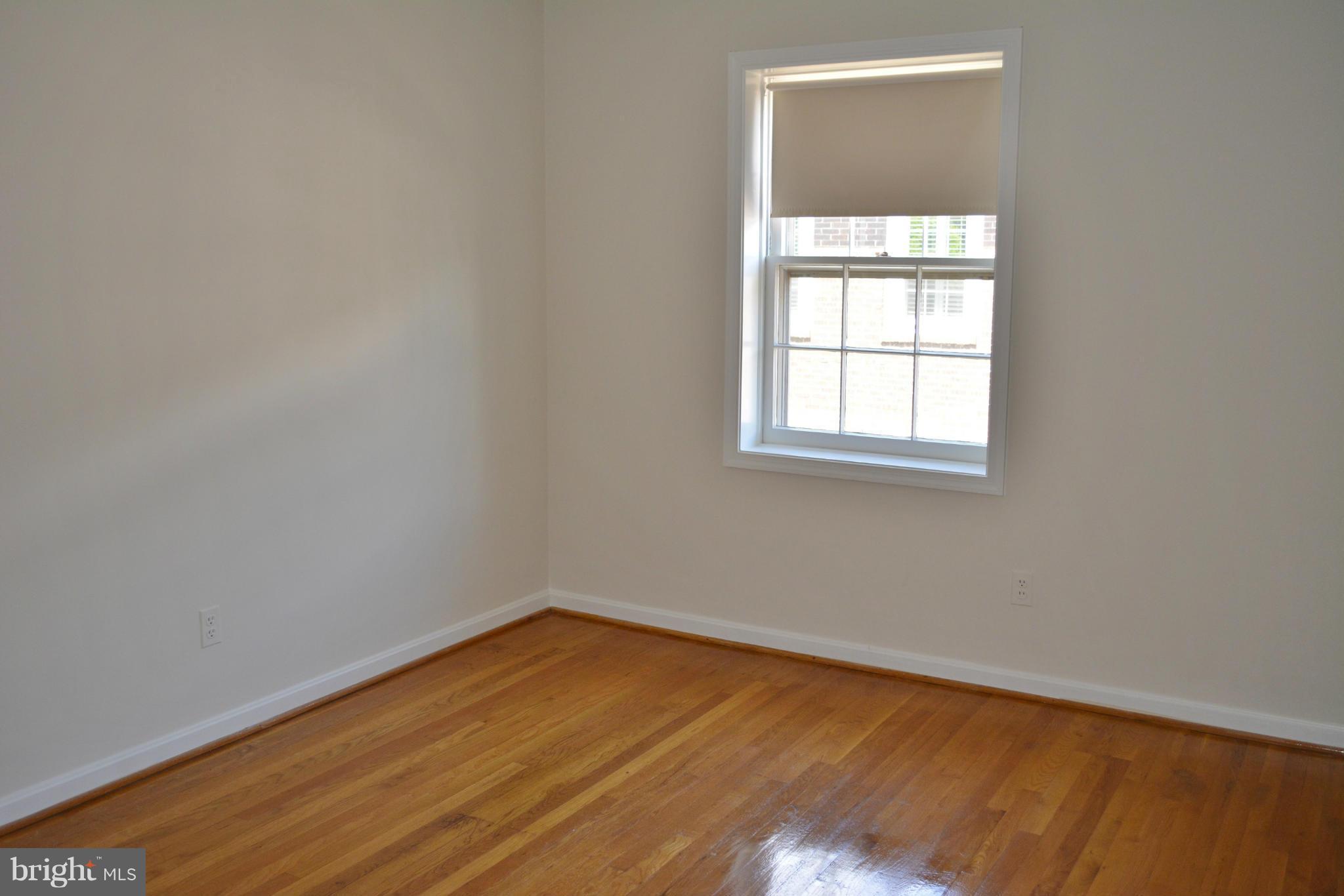 PITT MEWS - Residential Lease