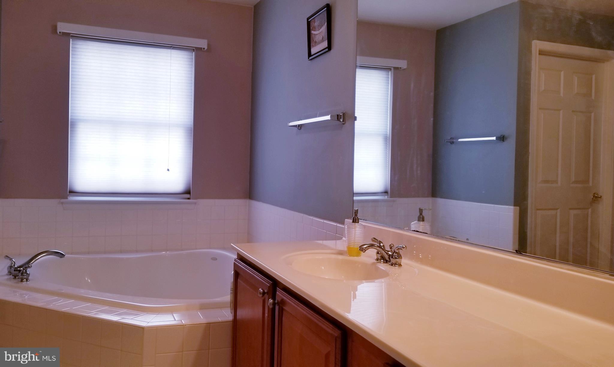 LORTON STATION NORTH CND - Residential