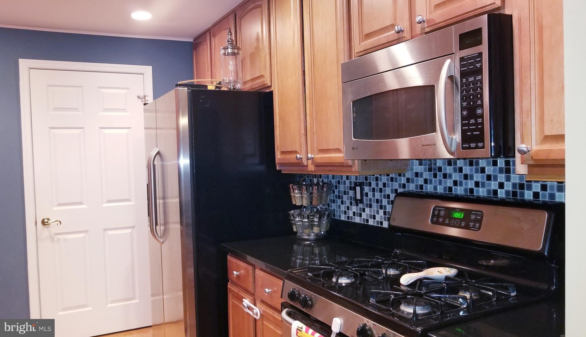 LORTON STATION NORTH CND - Residential