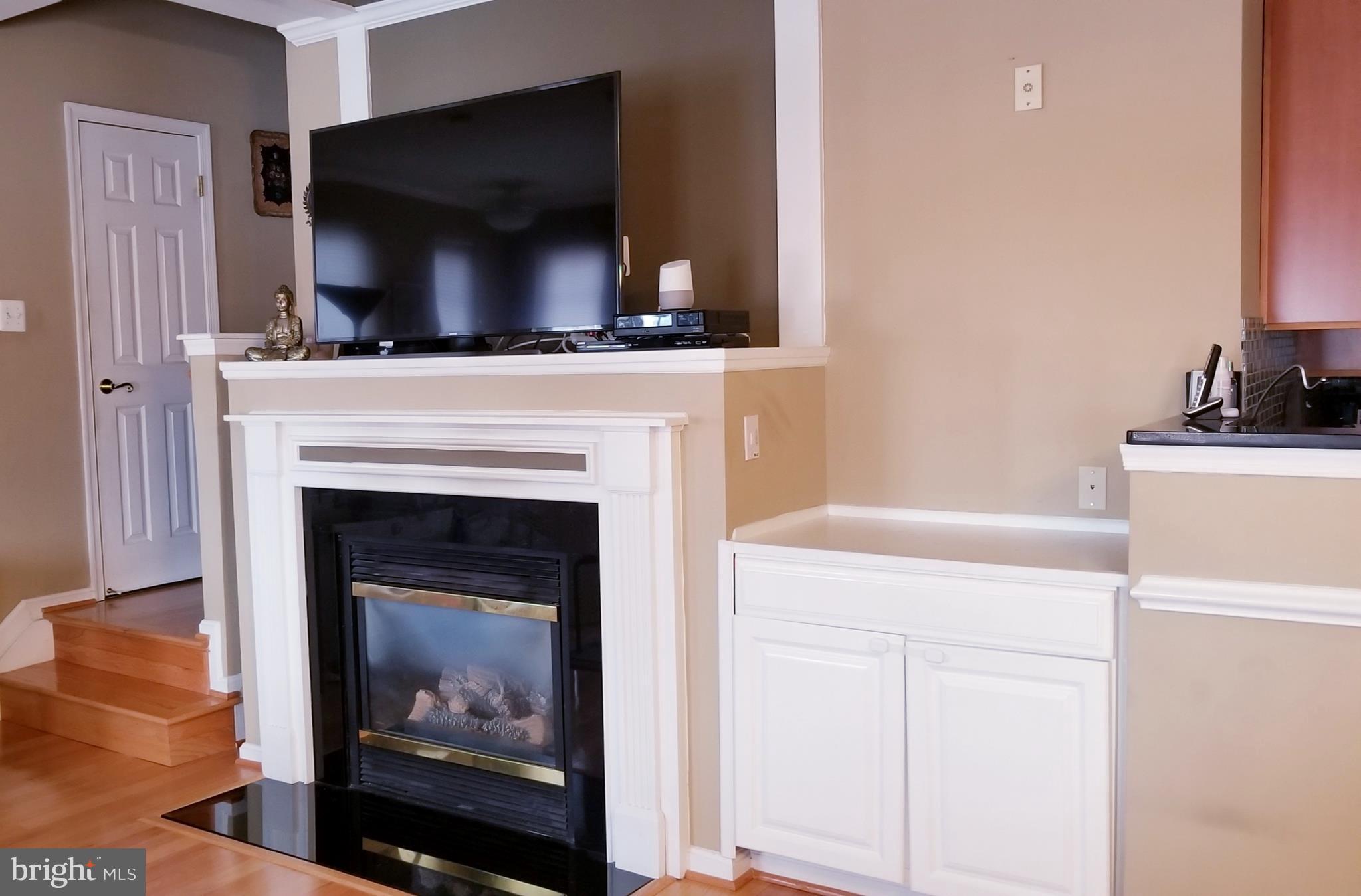 LORTON STATION NORTH CND - Residential