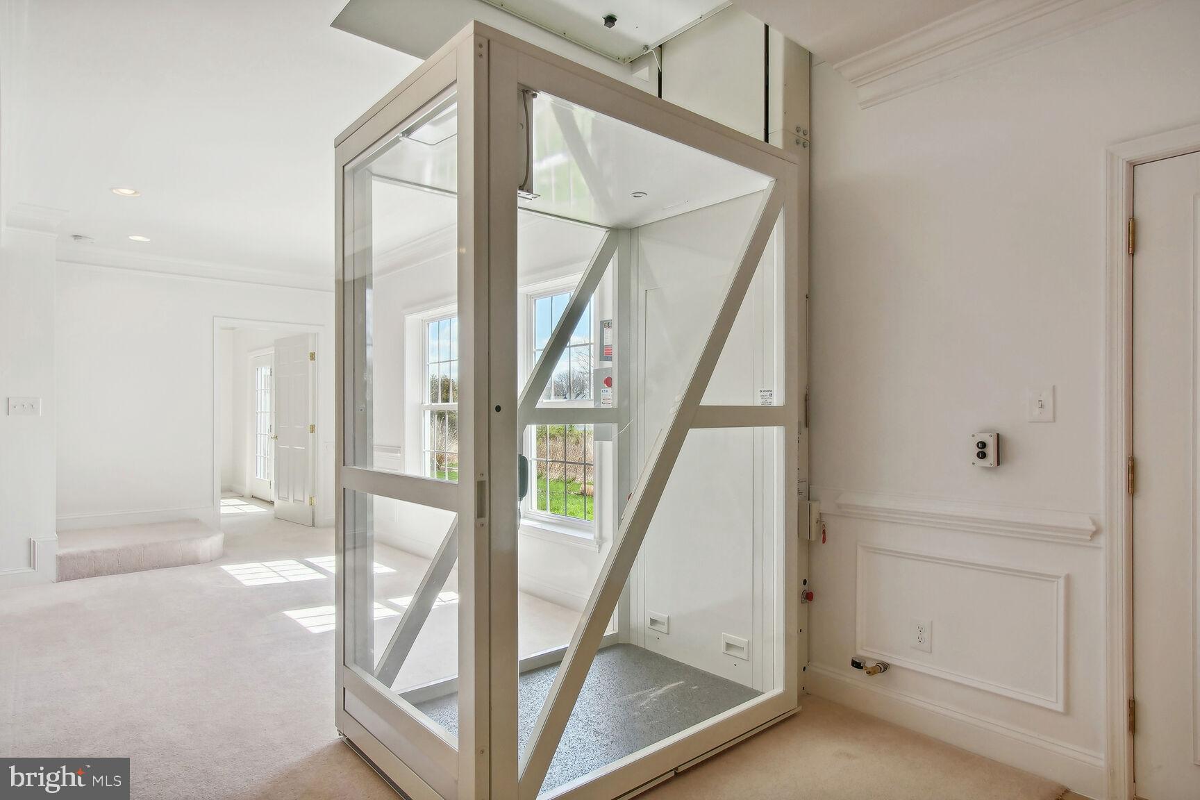 REGENCY AT DOMINION VALLEY - Residential