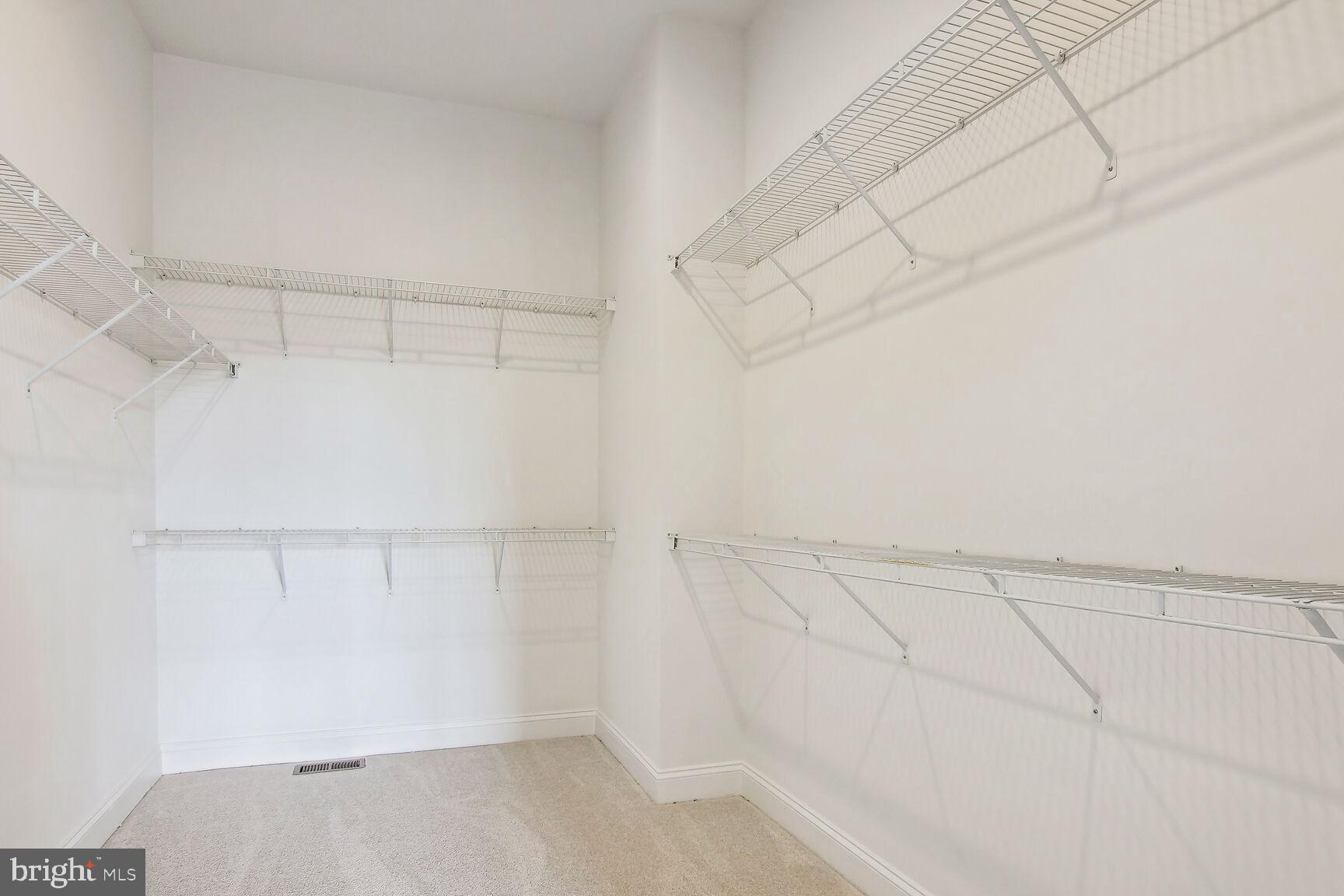 REGENCY AT DOMINION VALLEY - Residential