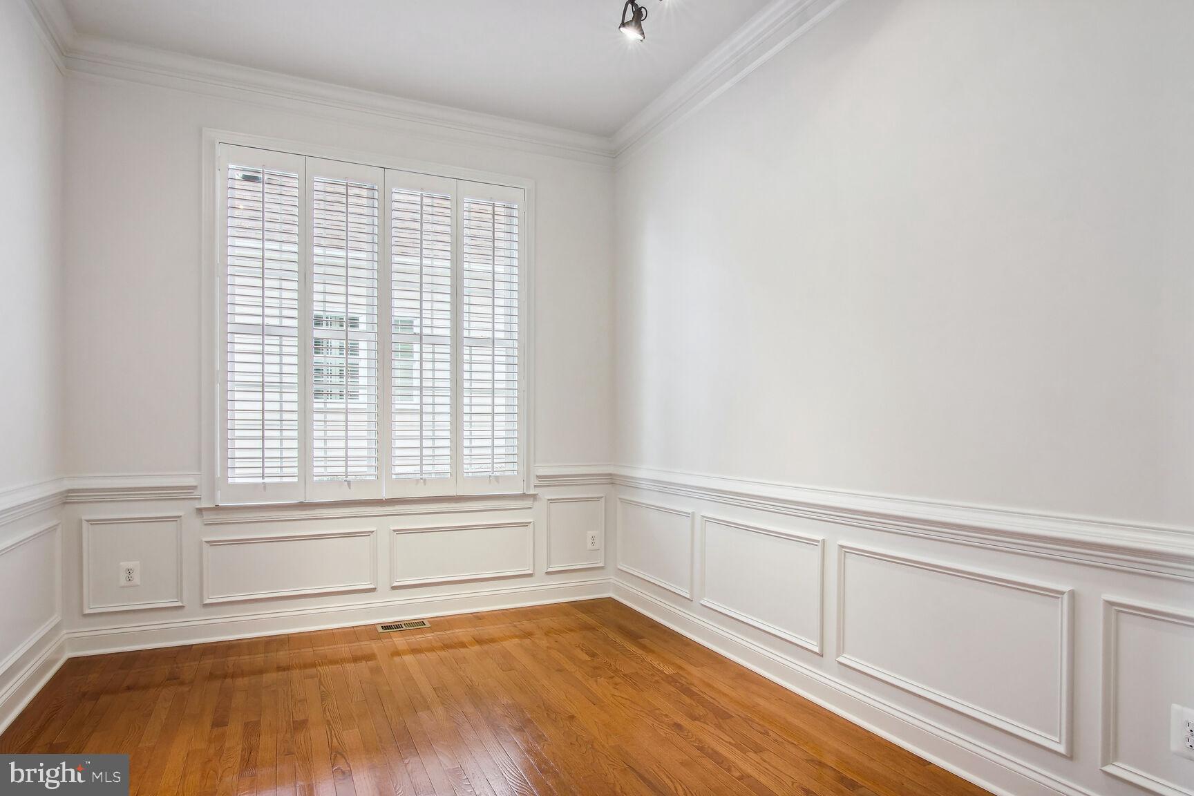 REGENCY AT DOMINION VALLEY - Residential