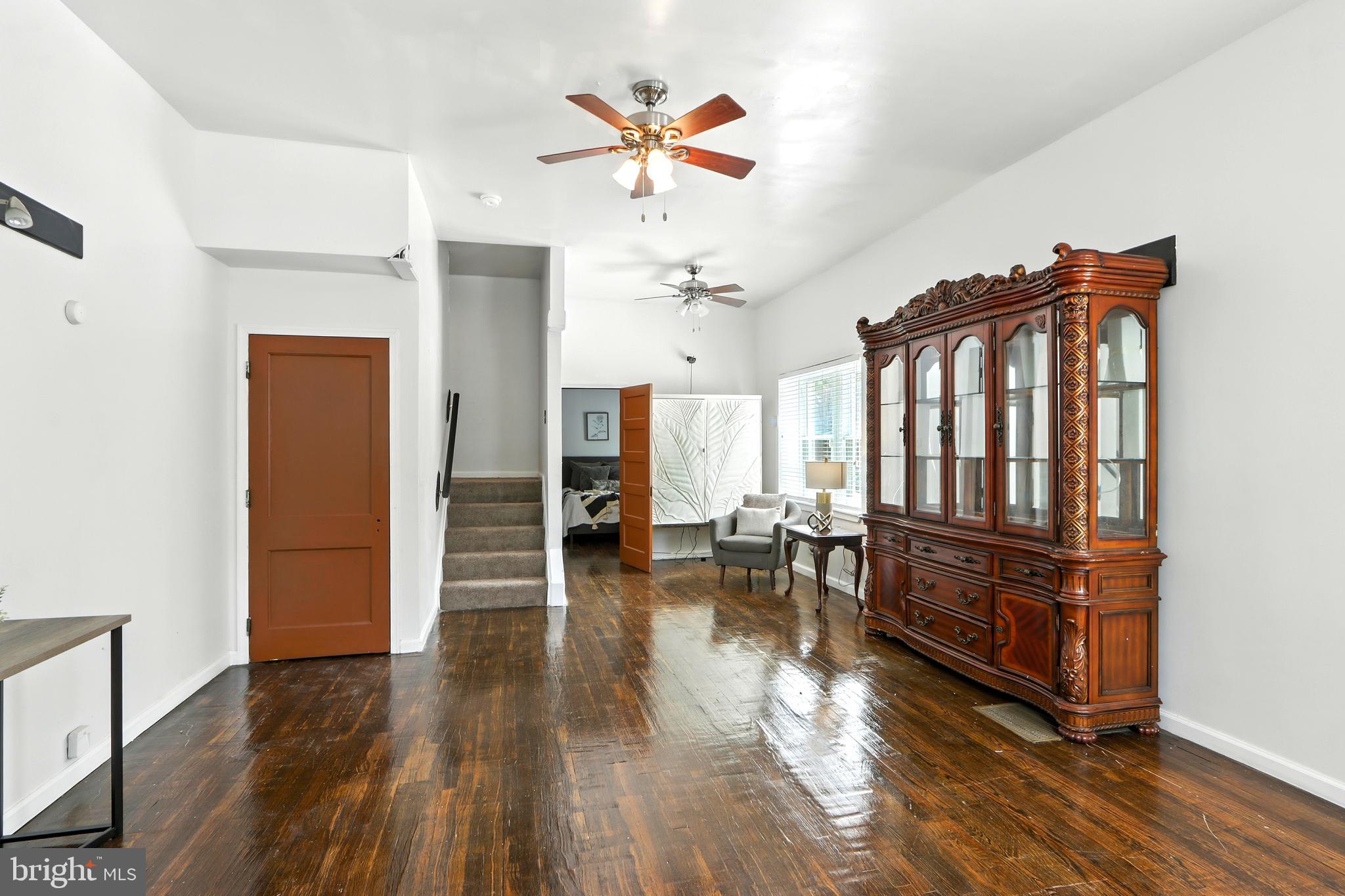 GREENMOUNT WEST - Residential