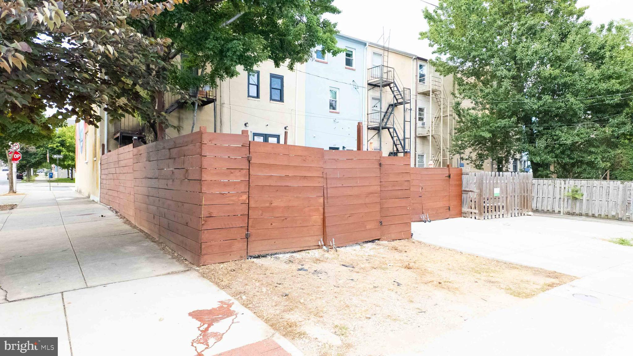 GREENMOUNT WEST - Residential