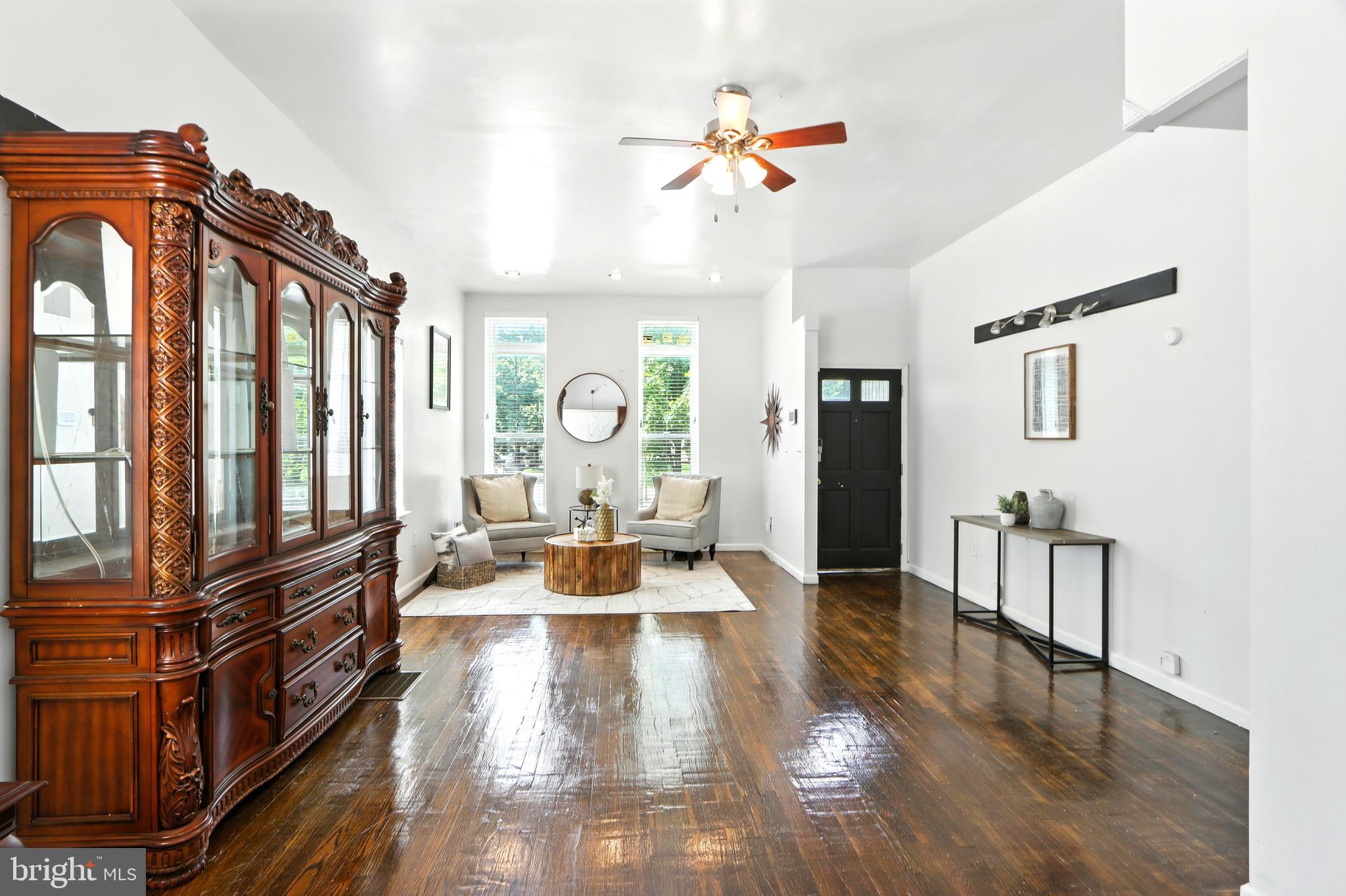 401 E LAFAYETTE AVENUE