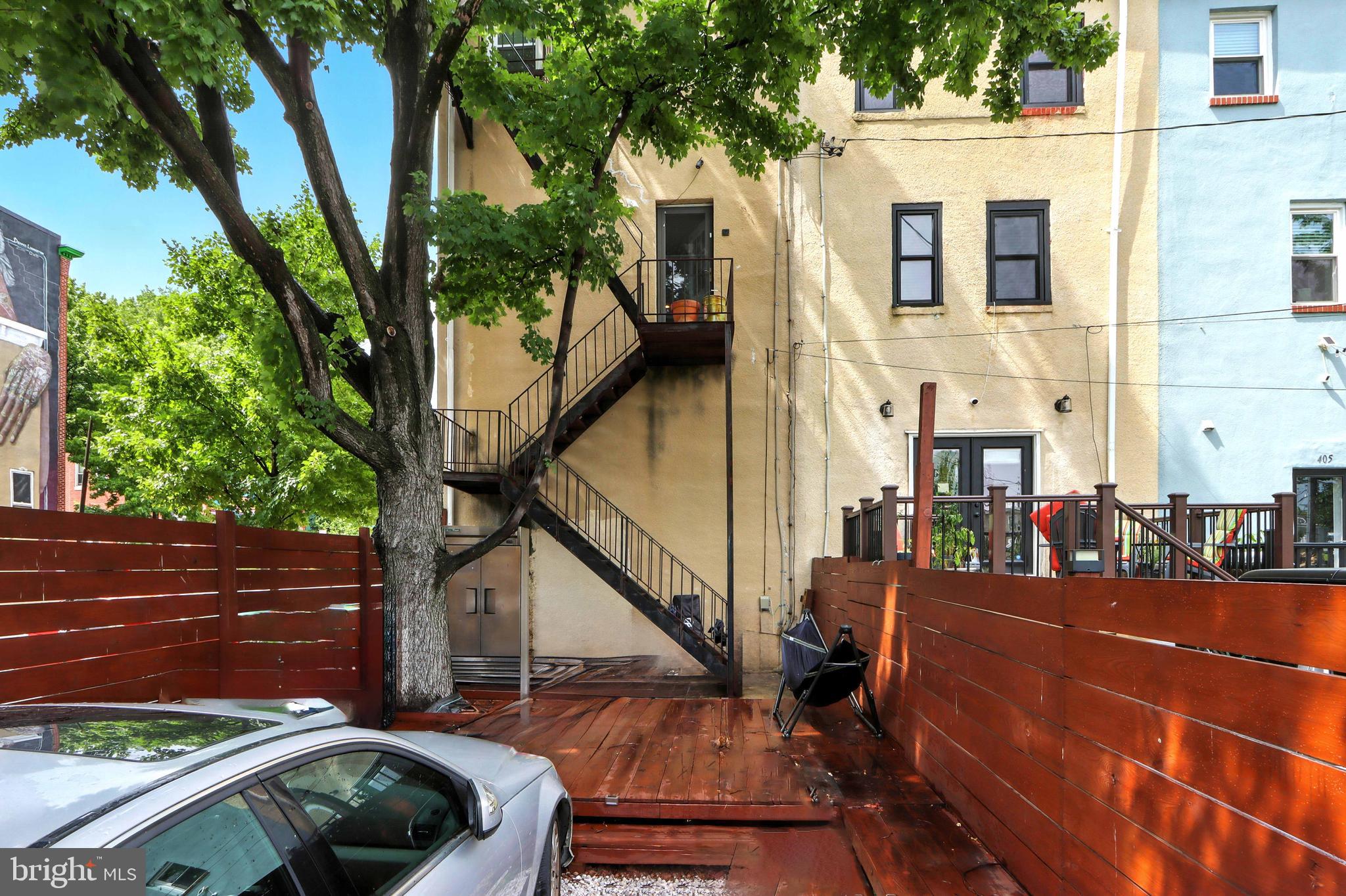 GREENMOUNT WEST - Residential