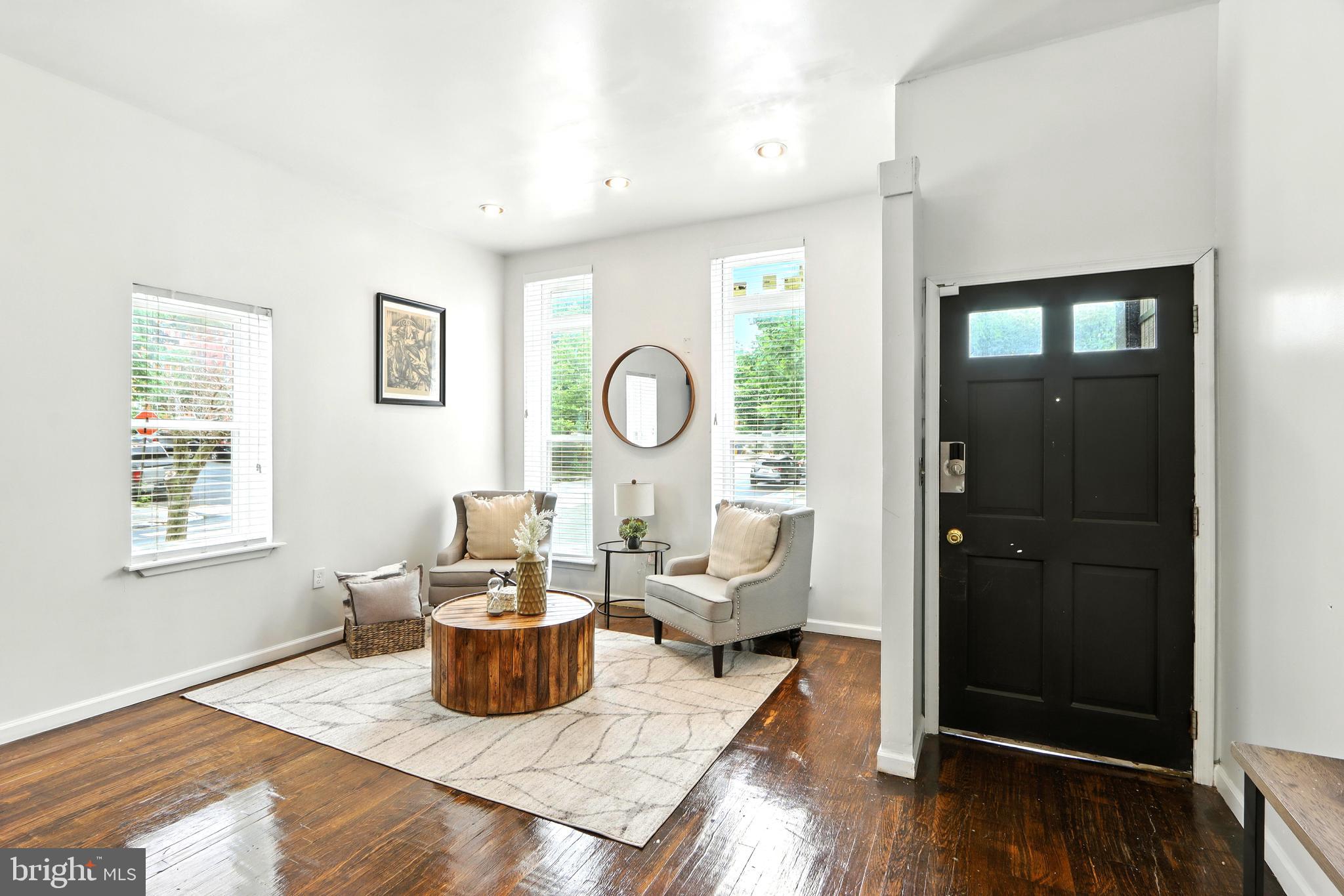 GREENMOUNT WEST - Residential