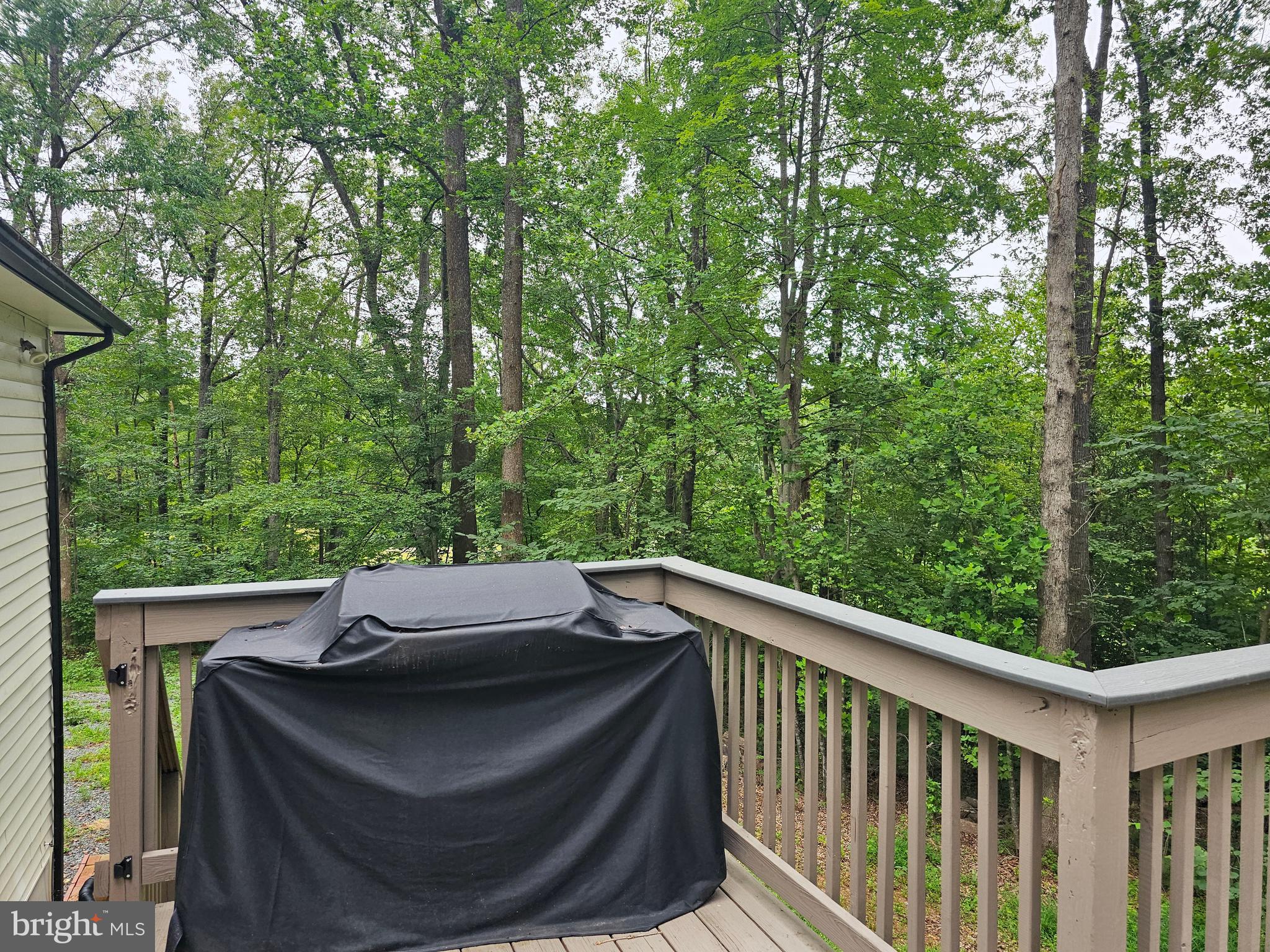 STONEHOUSE WOODED ESTATES - Residential Lease