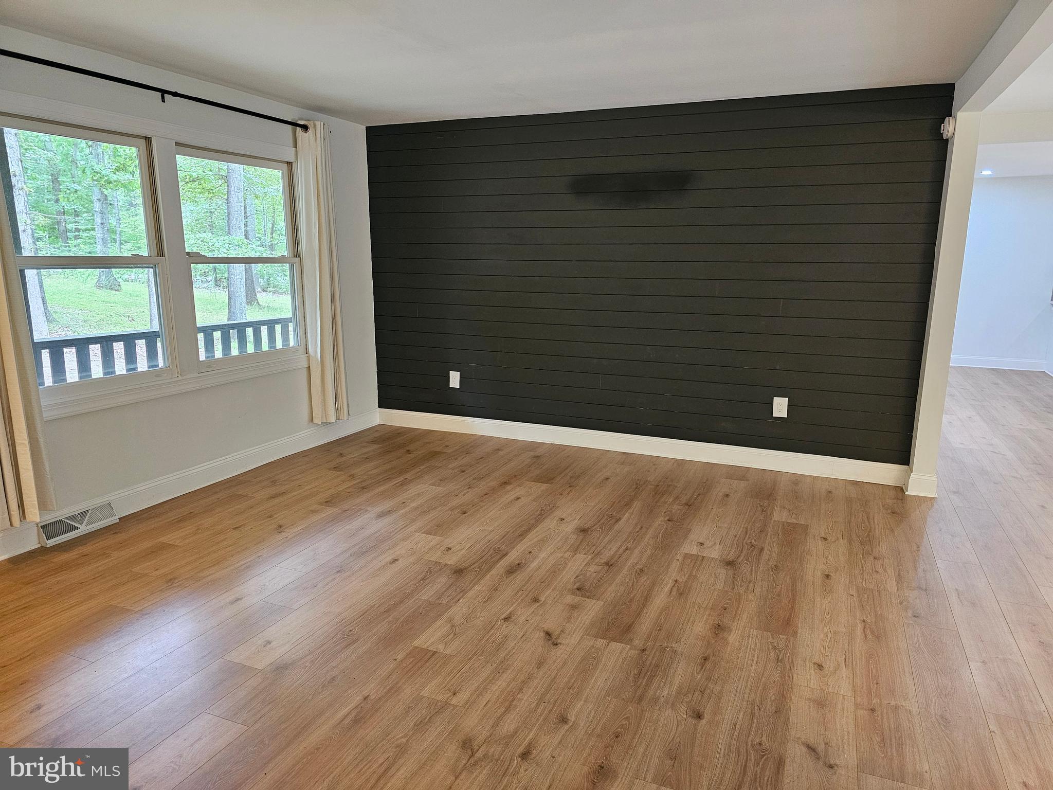 STONEHOUSE WOODED ESTATES - Residential Lease