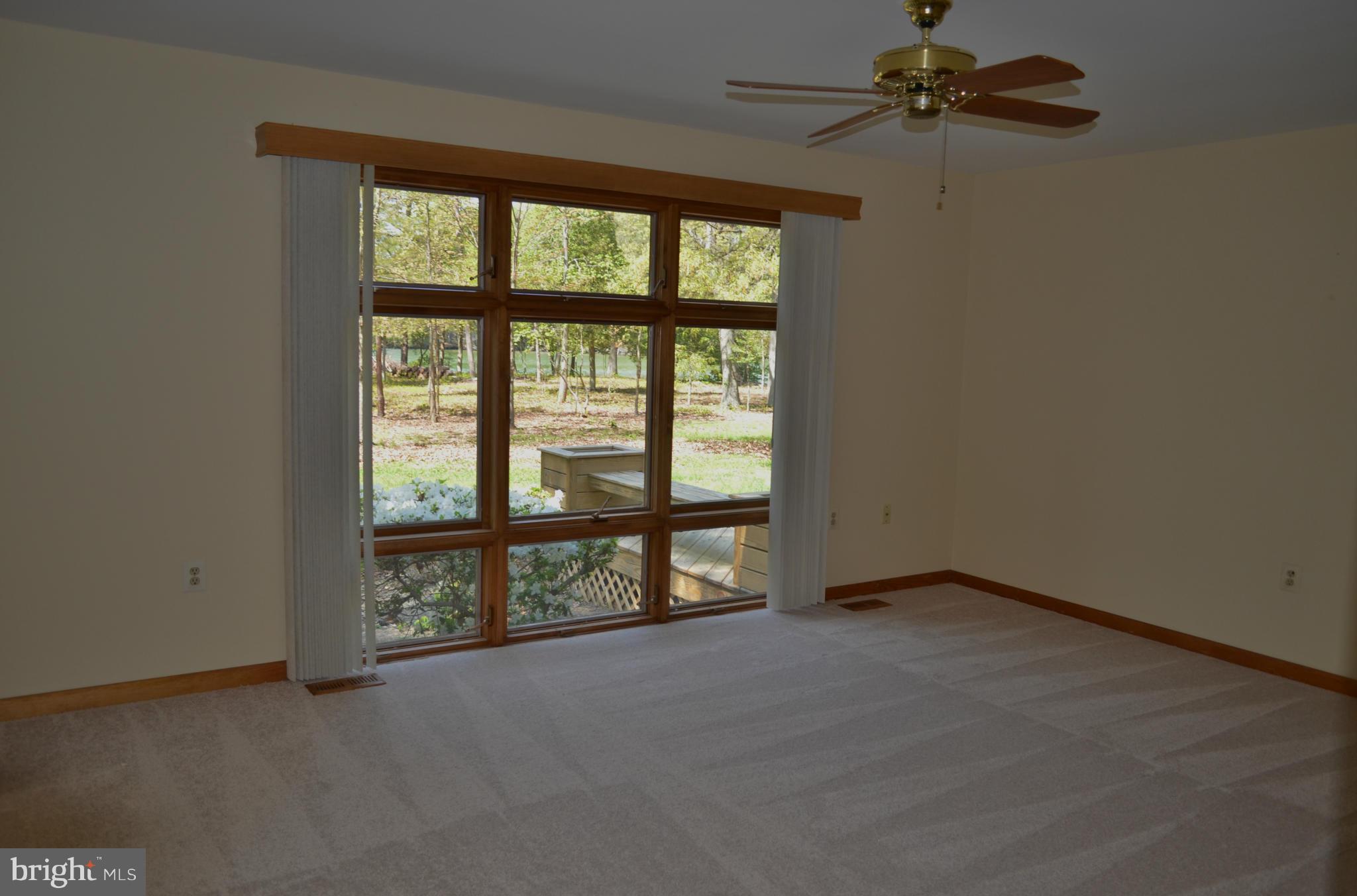 COVE CREEK CLUB - Residential