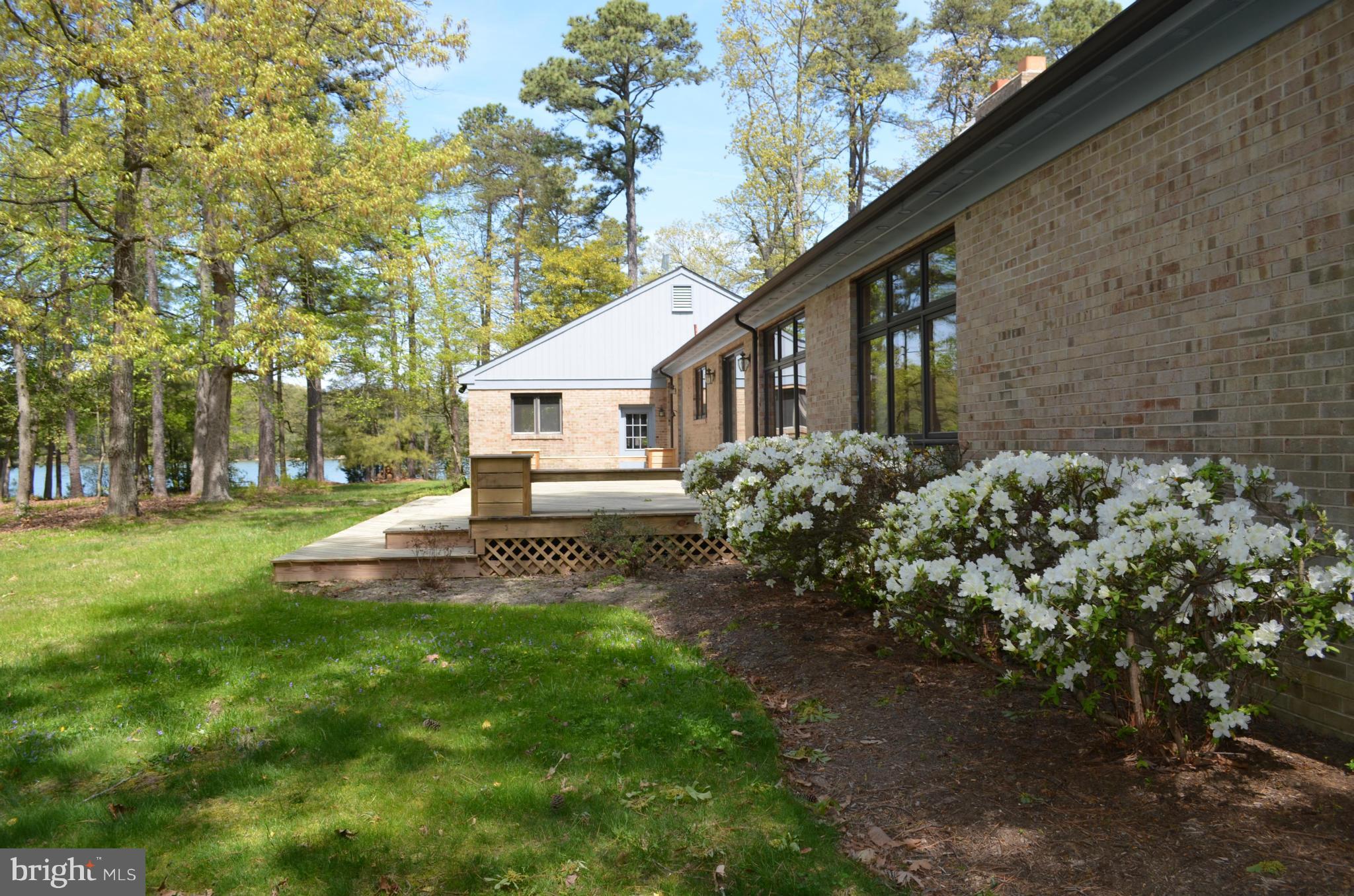 COVE CREEK CLUB - Residential
