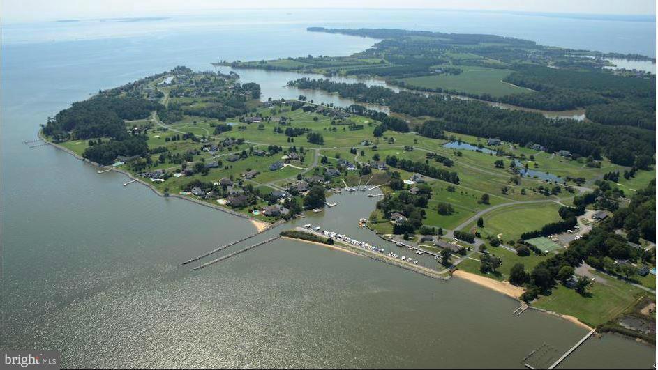 COVE CREEK CLUB - Residential