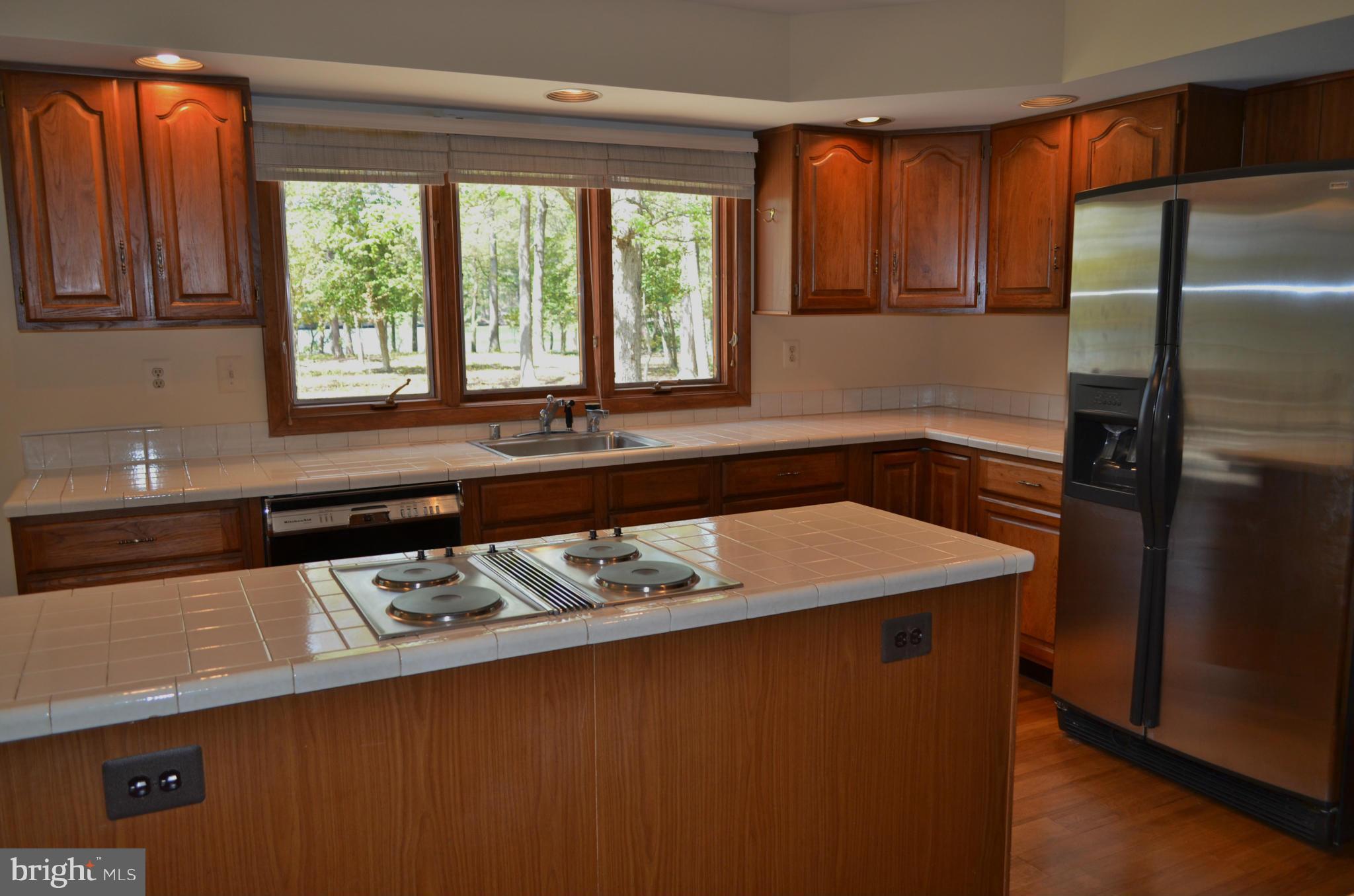 COVE CREEK CLUB - Residential