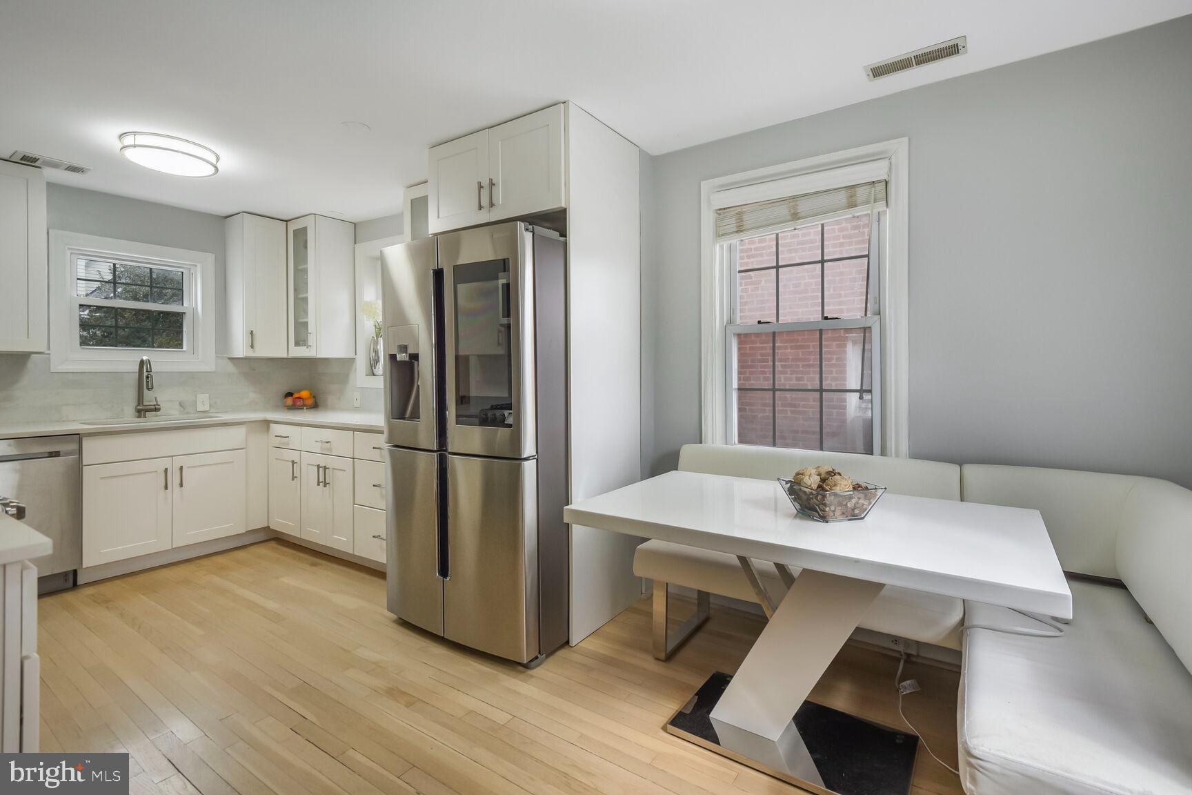 ROSEDALE PARK - Residential